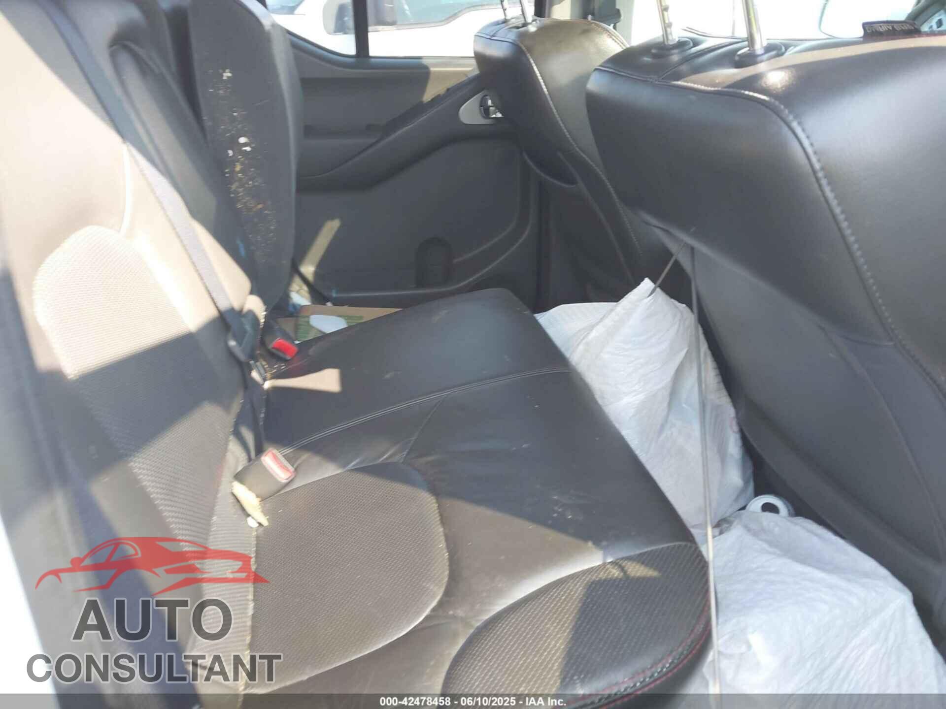 NISSAN FRONTIER 2011 - 1N6AD0EV0BC414018