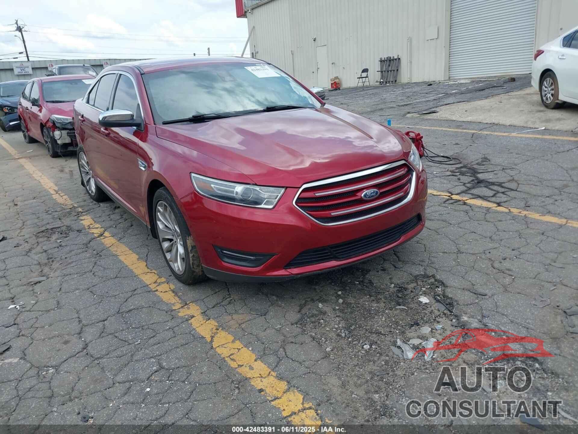 FORD TAURUS 2018 - 1FAHP2F84JG109454