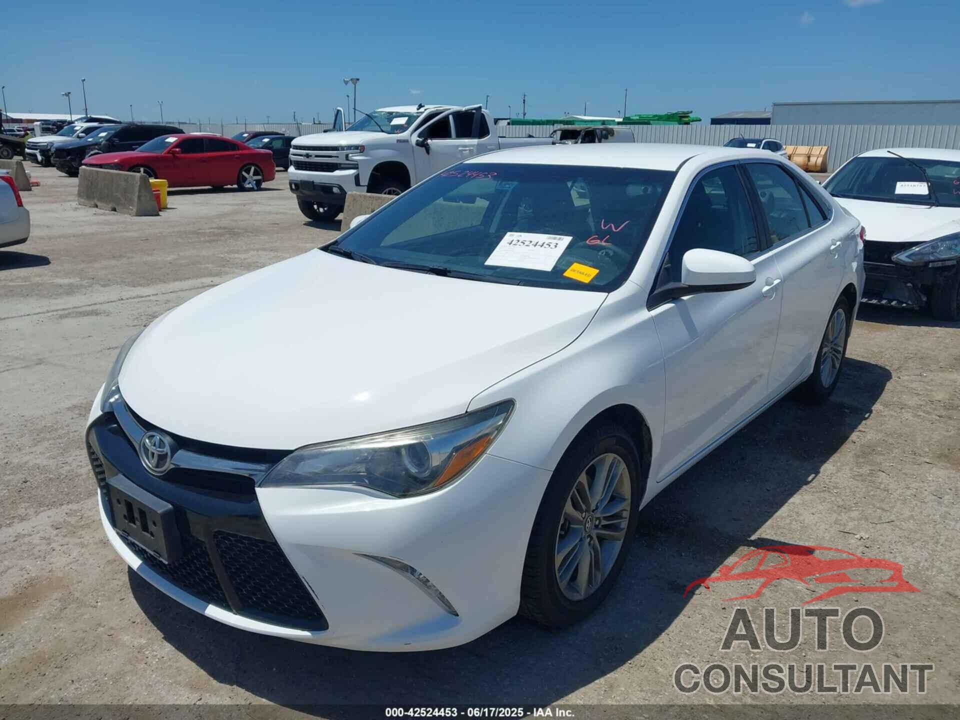 TOYOTA CAMRY 2017 - 4T1BF1FK8HU768654
