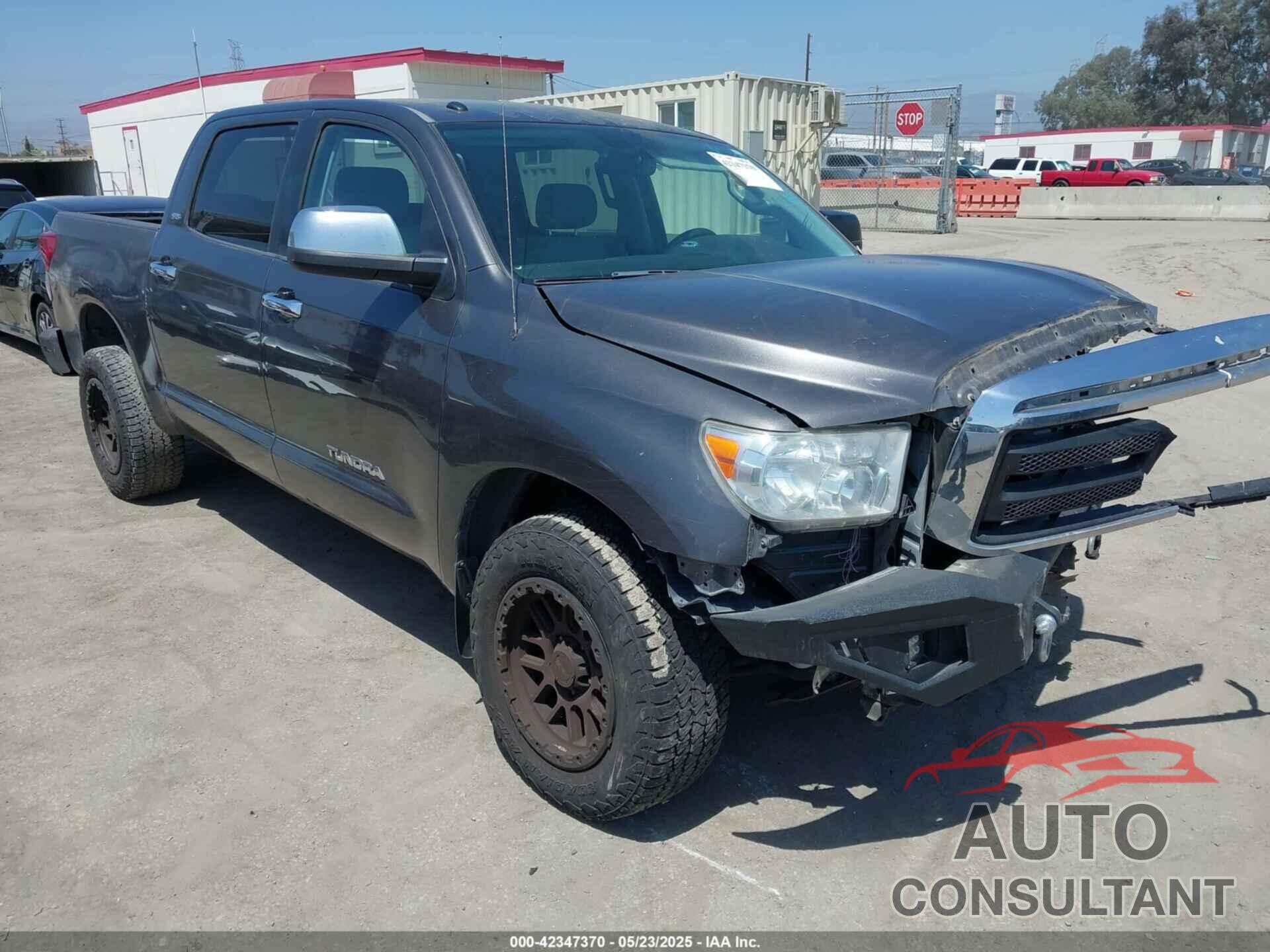 TOYOTA TUNDRA 2012 - 5TFEM5F11CX037027