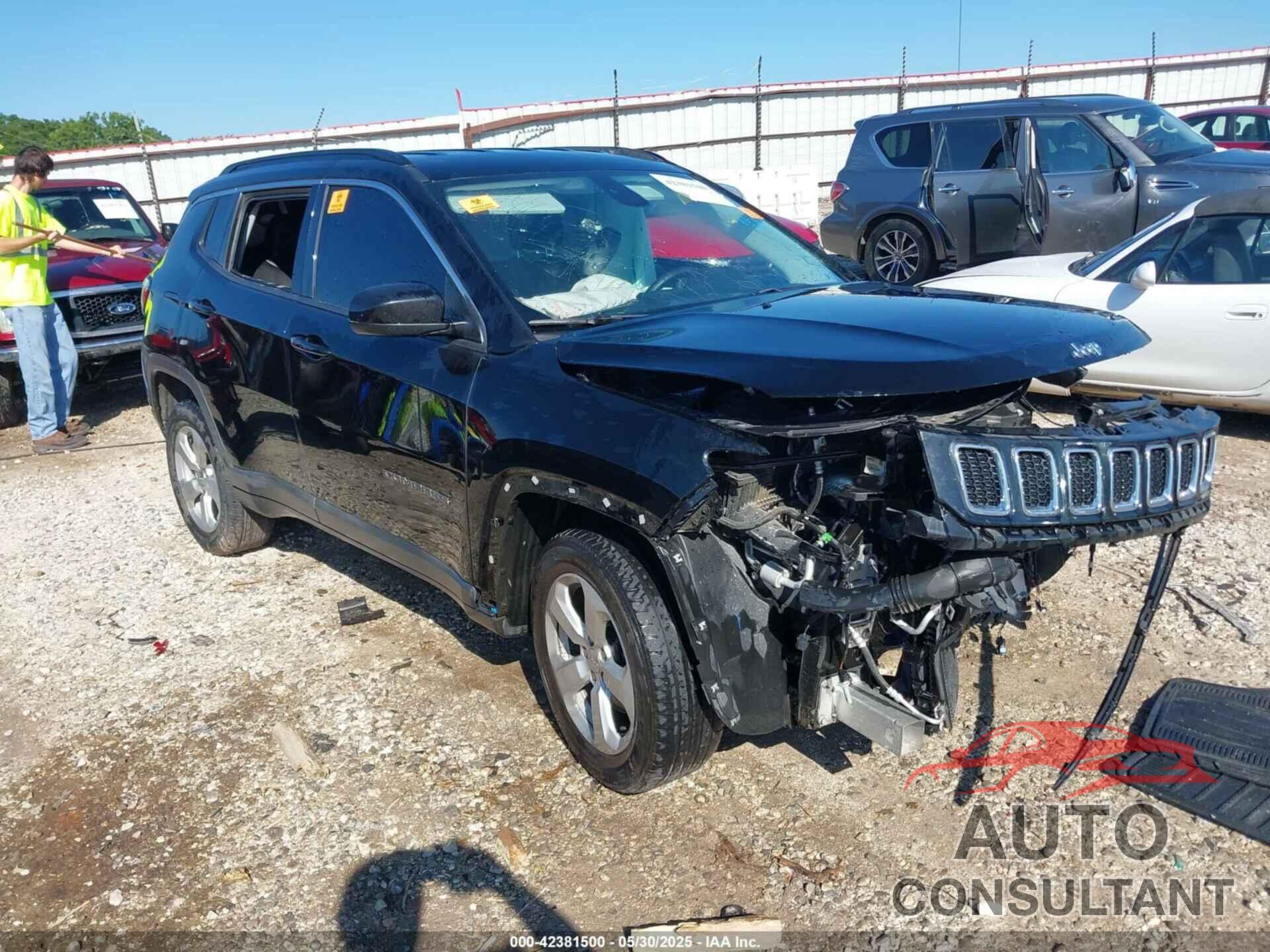 JEEP COMPASS 2018 - 3C4NJDBB5JT259385