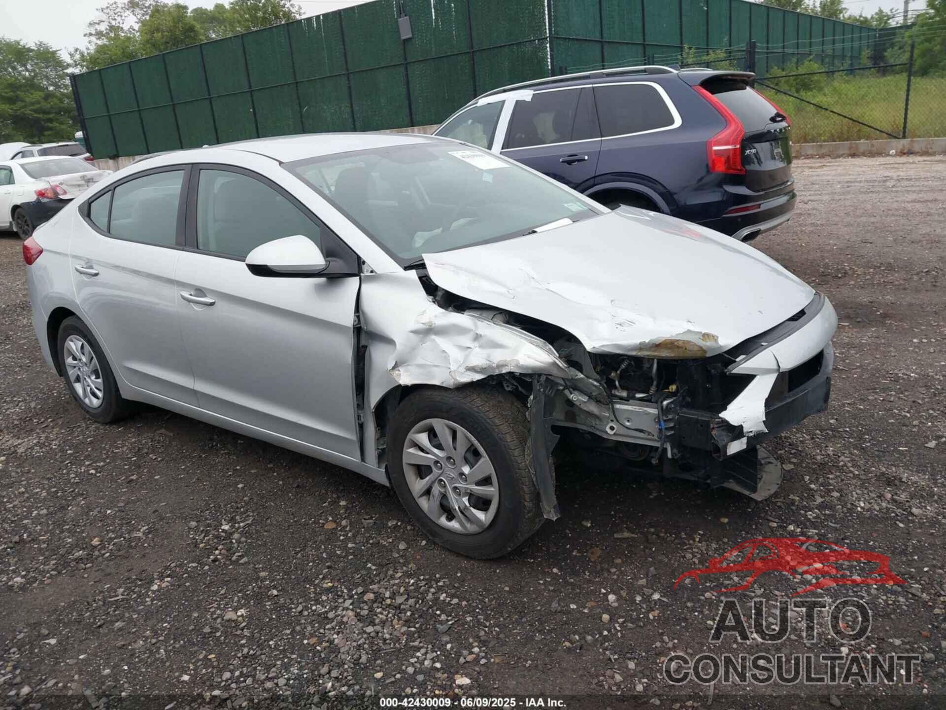 HYUNDAI ELANTRA 2017 - 5NPD74LF5HH141049