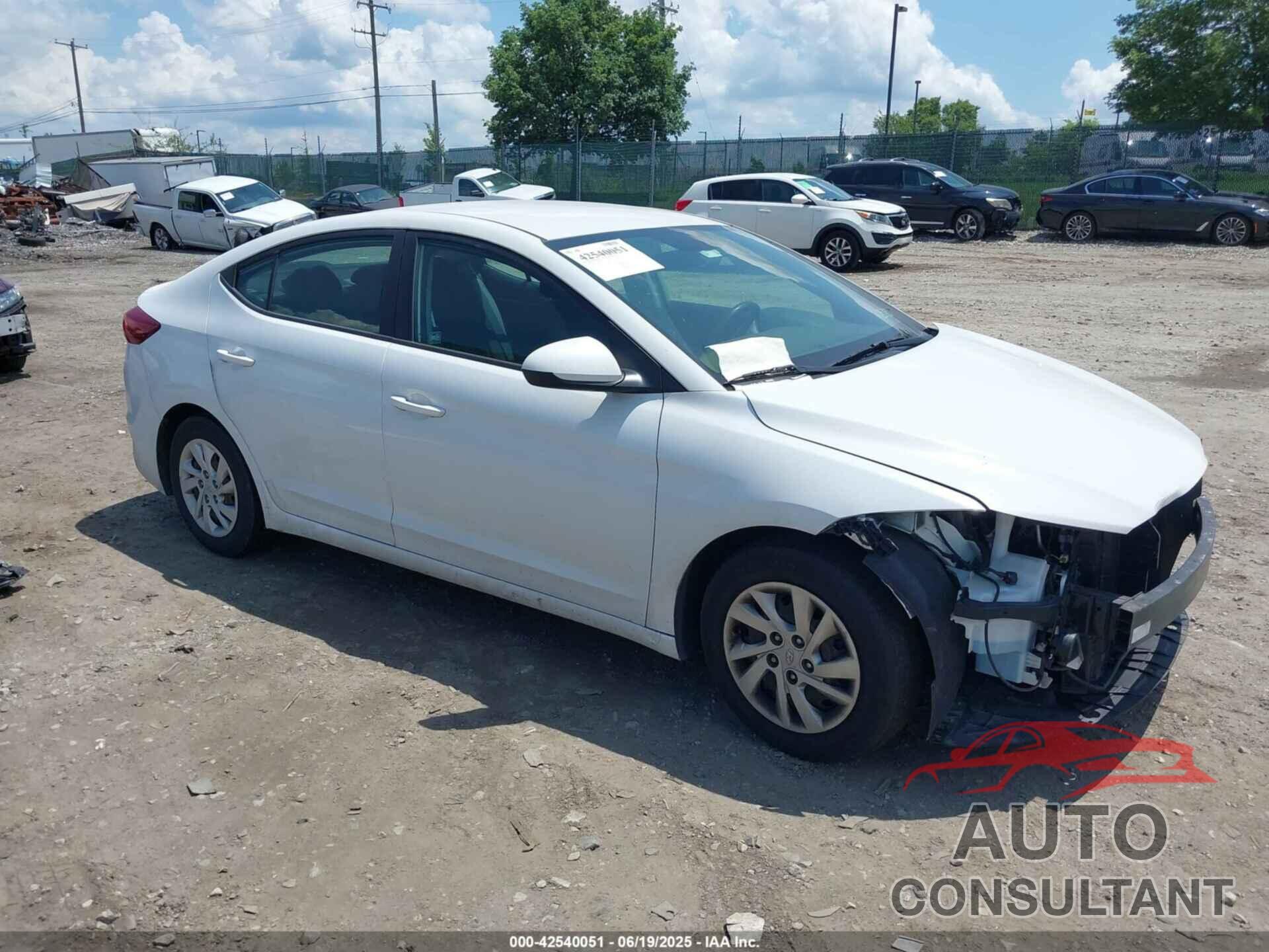 HYUNDAI ELANTRA 2018 - 5NPD74LFXJH263413