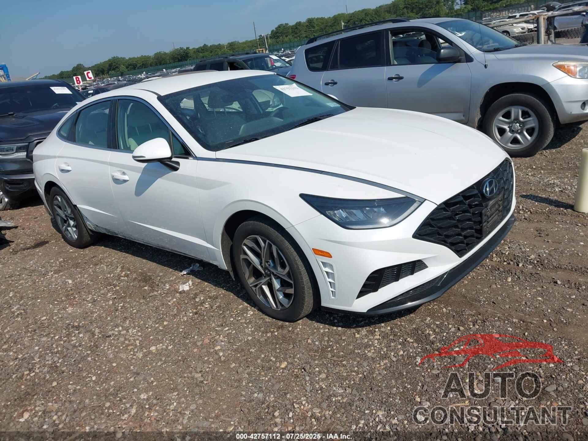 HYUNDAI SONATA 2022 - KMHL64JA6NA227779