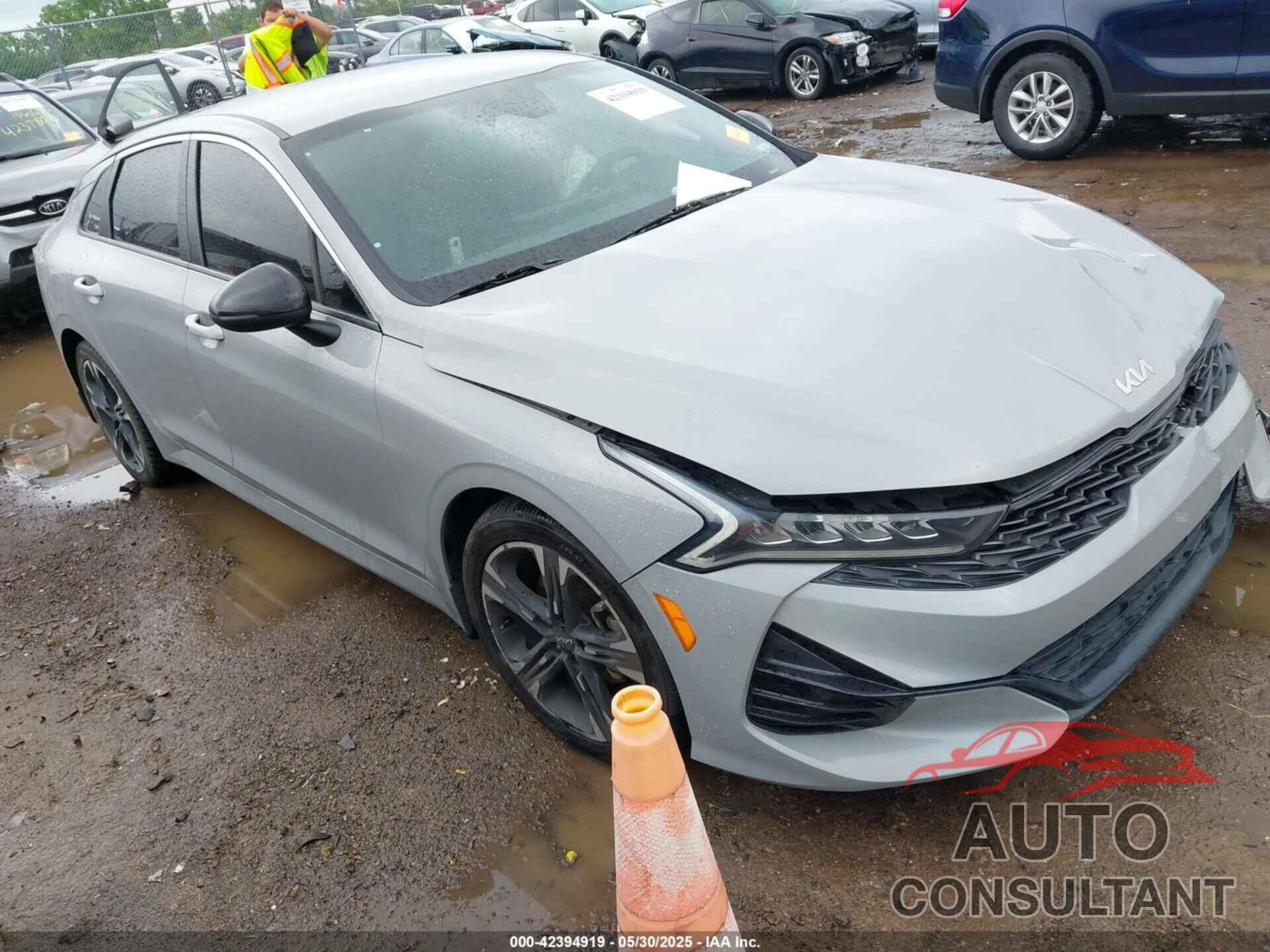 KIA K5 2022 - 5XXG64J21NG143288