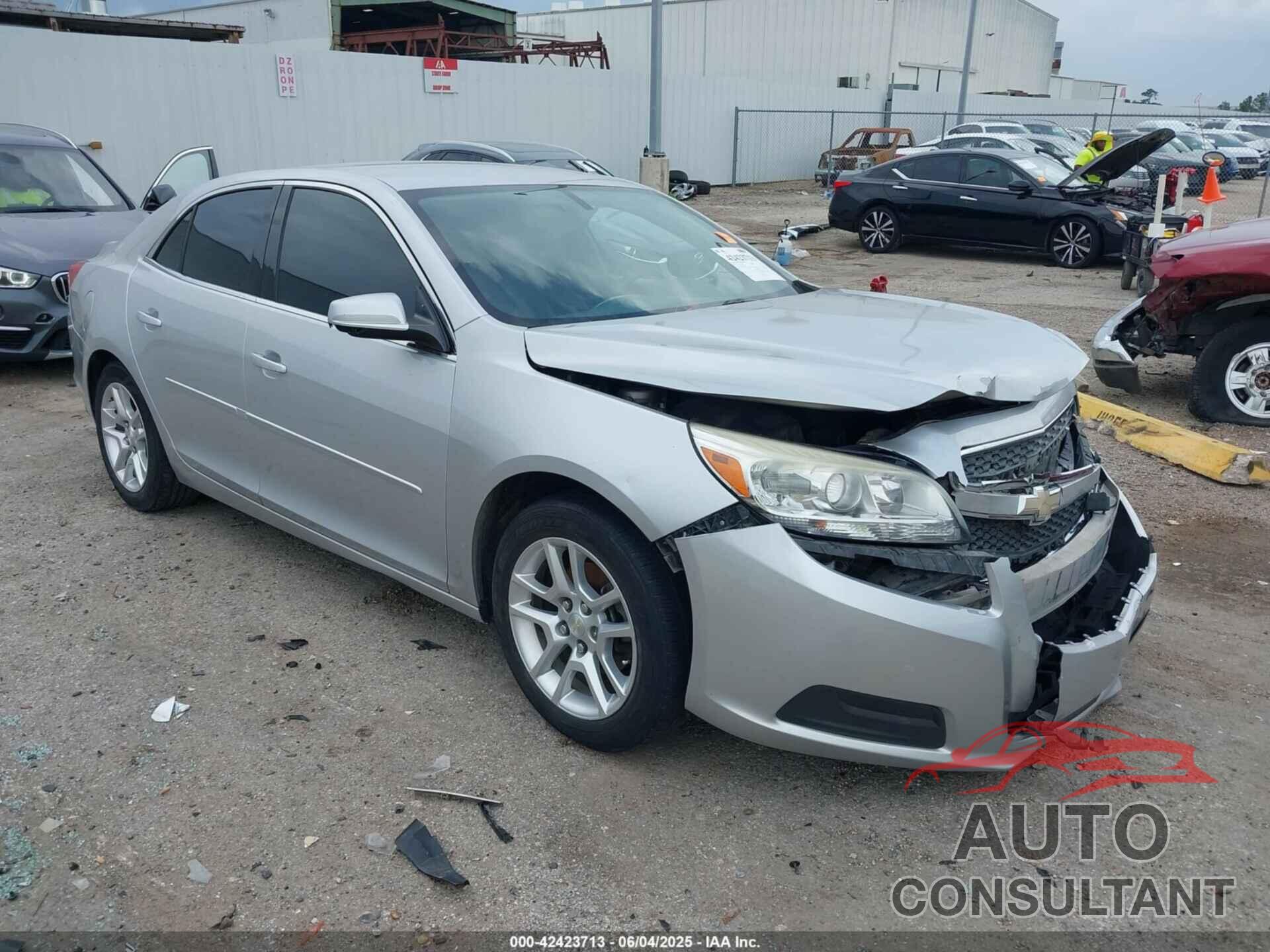 CHEVROLET MALIBU 2013 - 1G11C5SAXDF321912