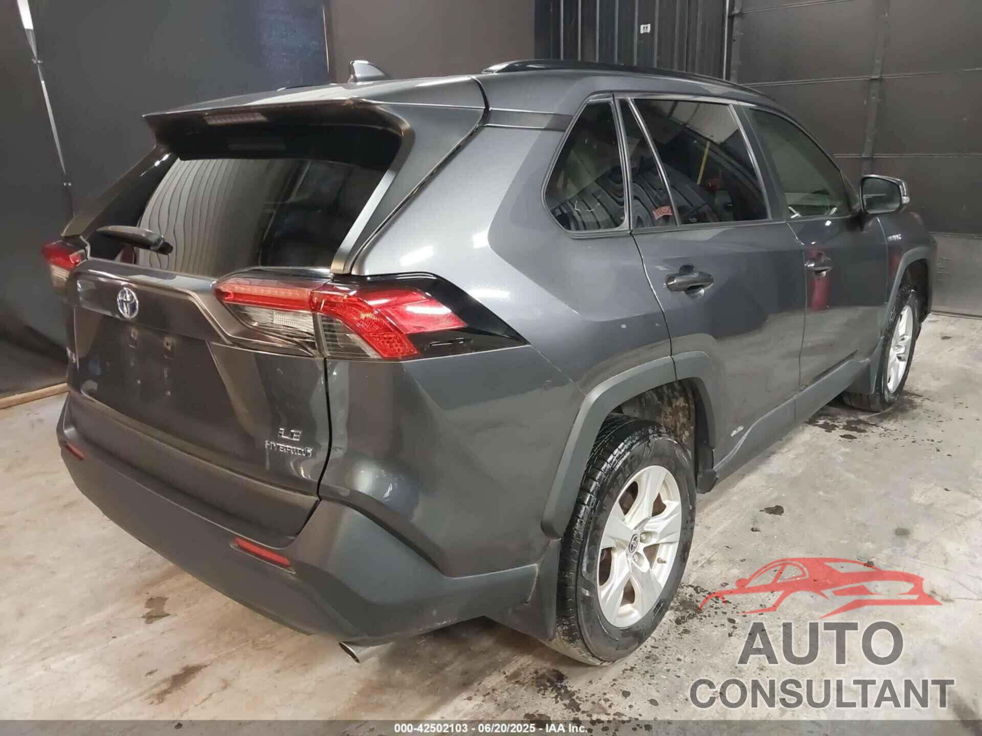 TOYOTA RAV4 HYBRID 2019 - JTMMWRFV8KD036053