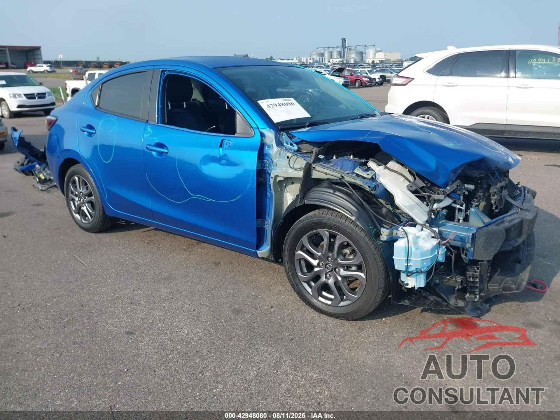 TOYOTA YARIS 2019 - 3MYDLBYV6KY526423
