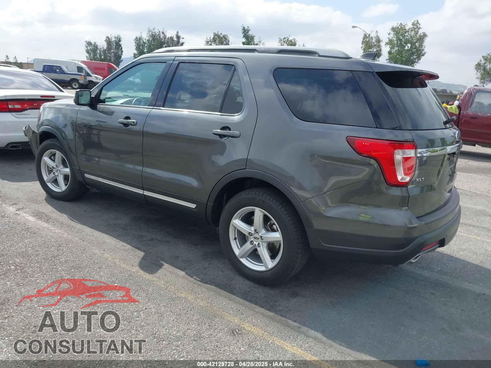 FORD EXPLORER 2018 - 1FM5K7D82JGB56585