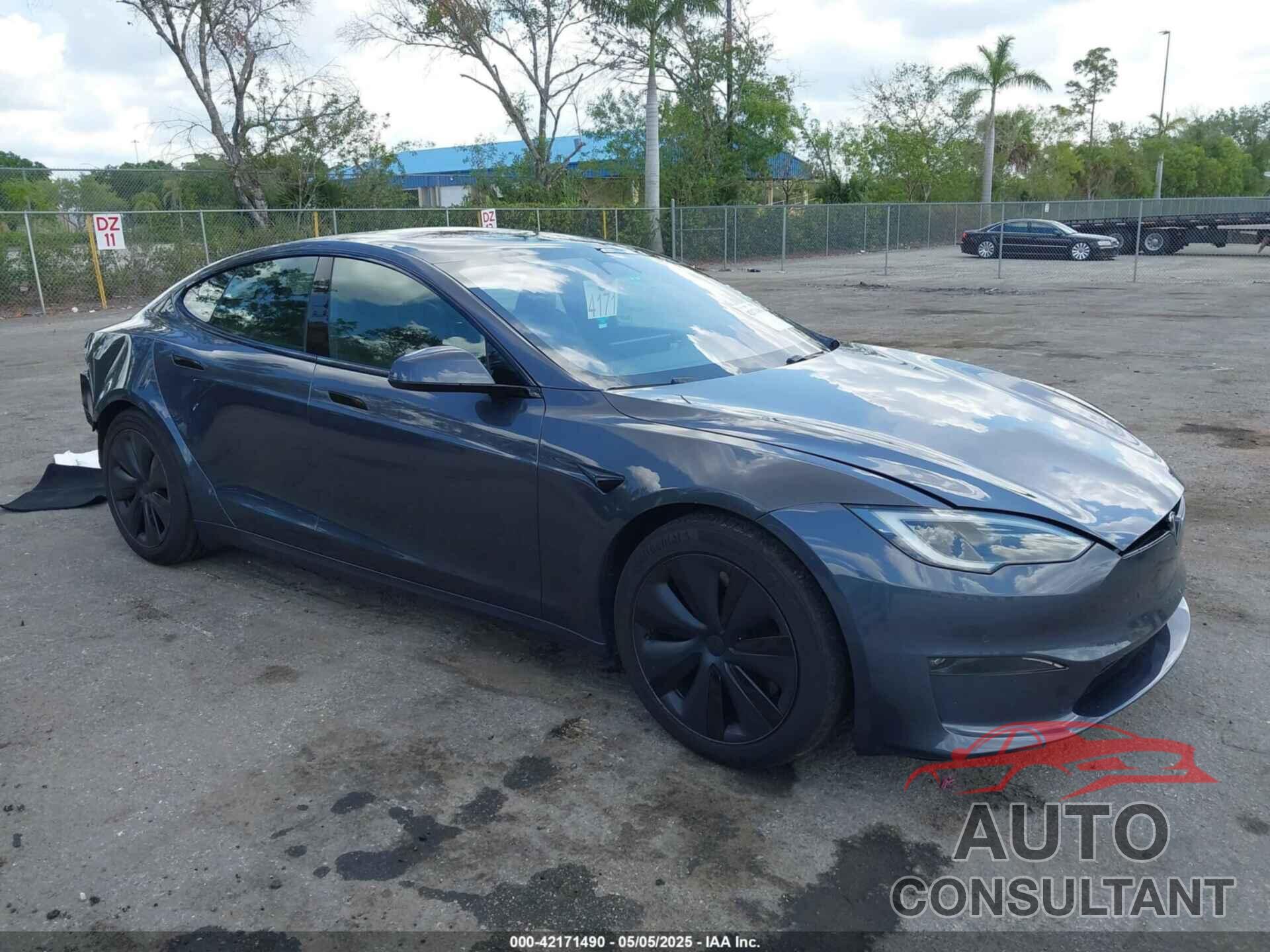 TESLA MODEL S 2023 - 5YJSA1E59PF502274