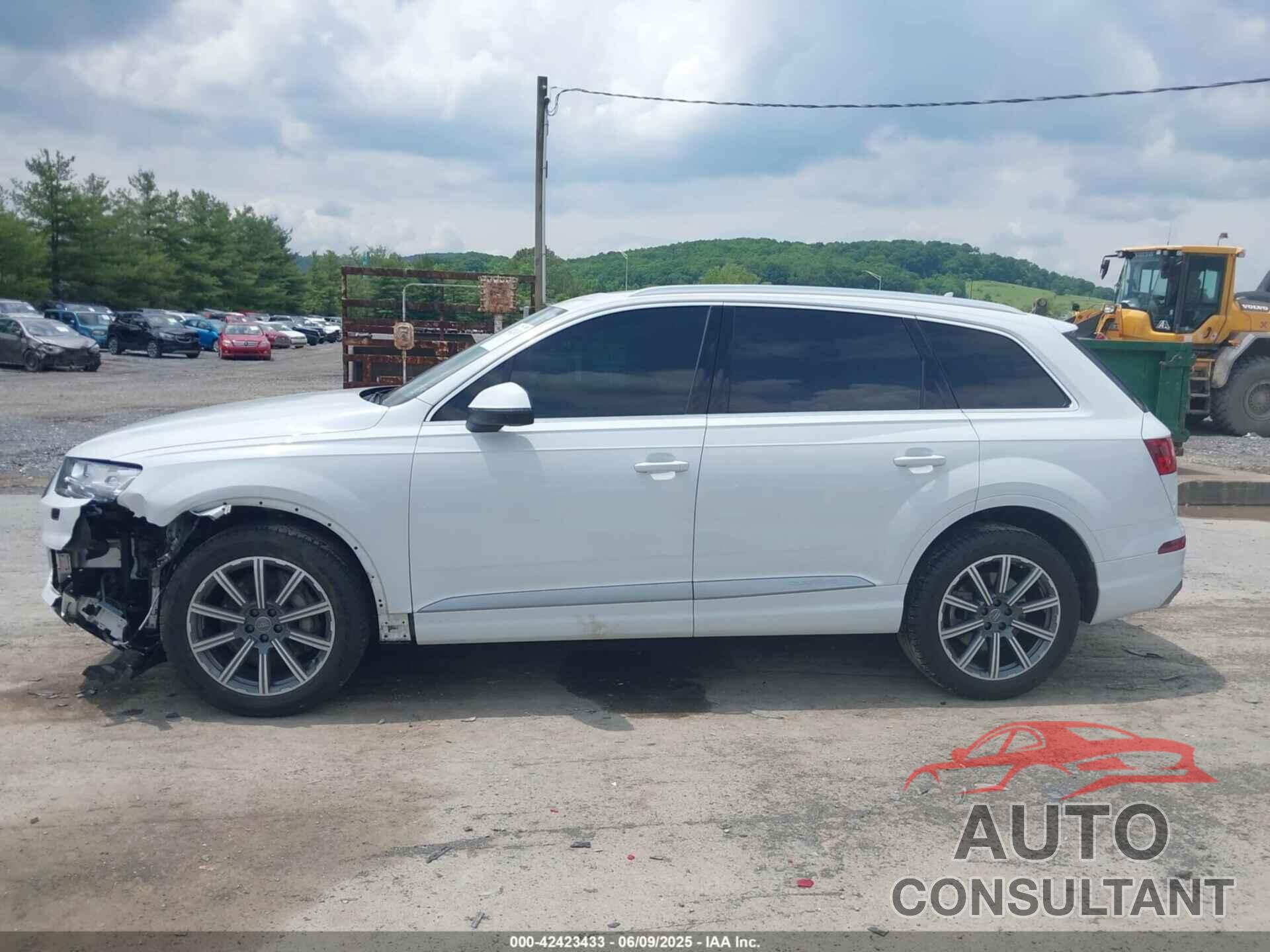 AUDI Q7 2017 - WA1VAAF73HD037362
