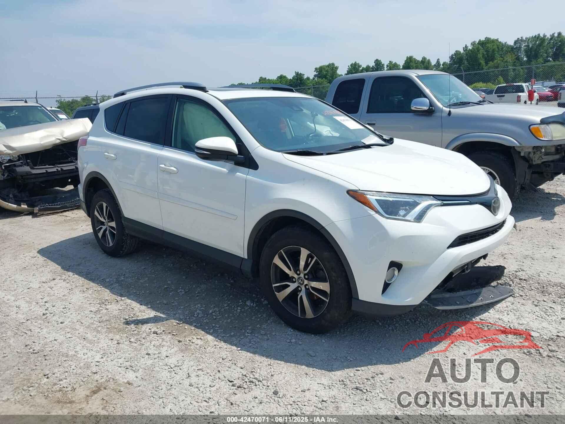 TOYOTA RAV4 2018 - JTMWFREV9JJ724072