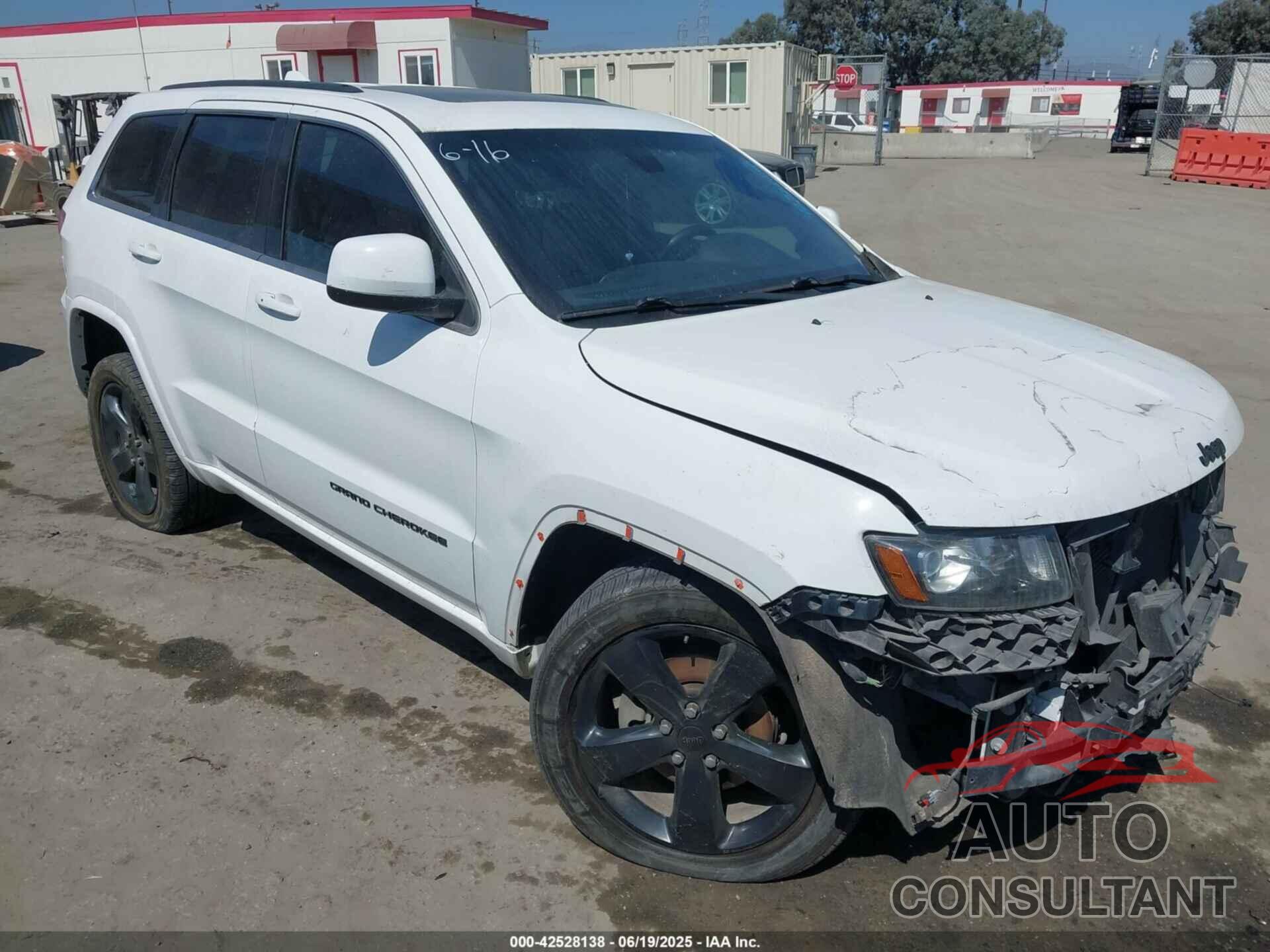 JEEP GRAND CHEROKEE 2015 - 1C4RJEAG4FC860407