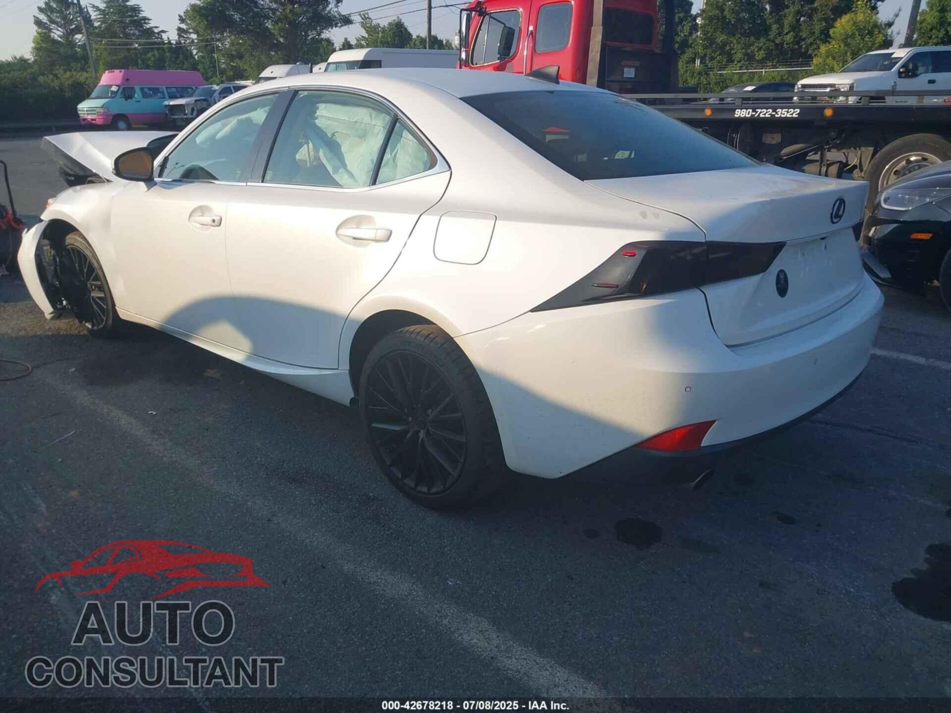 LEXUS IS 2014 - JTHBF1D28E5041512