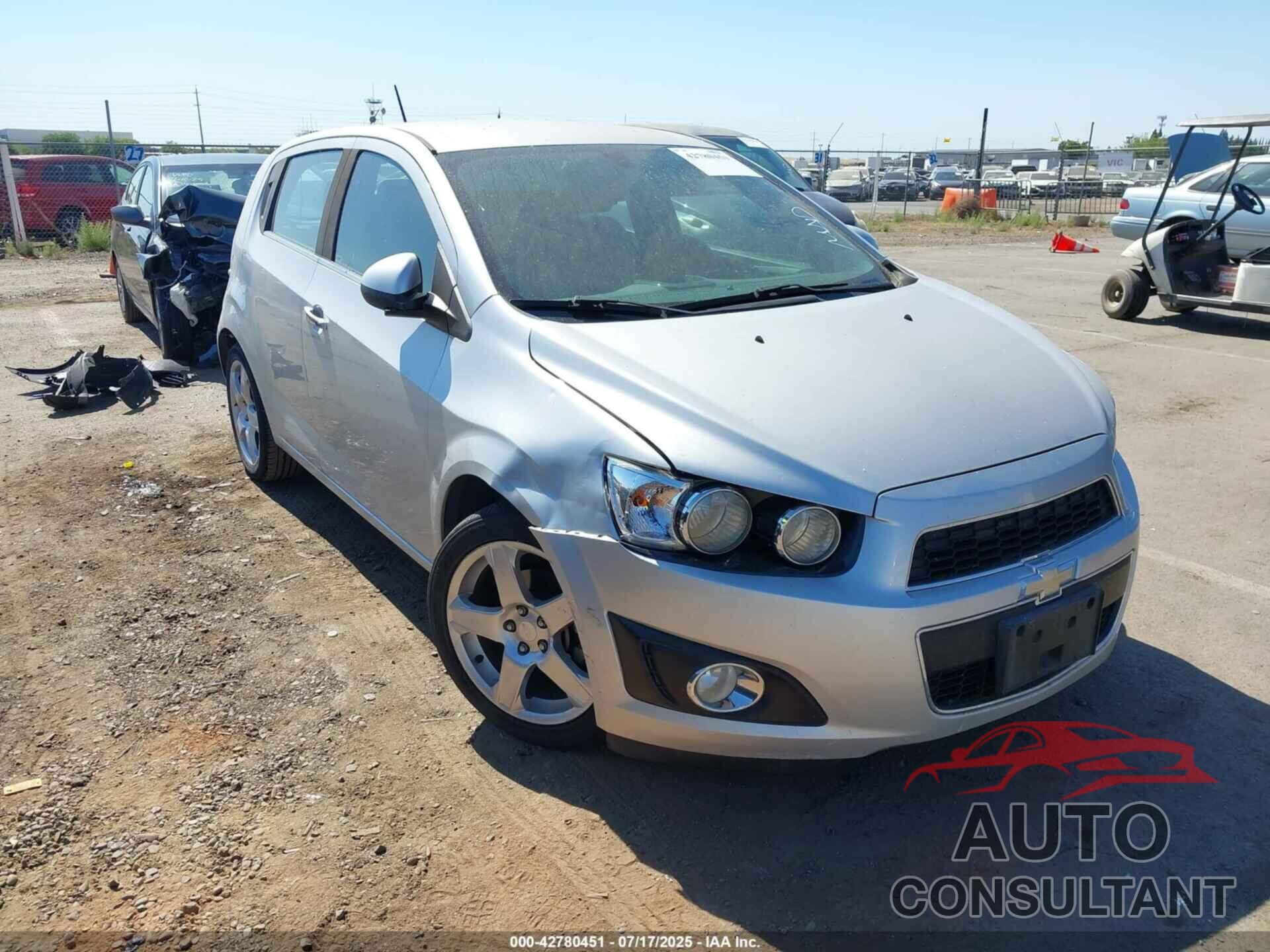 CHEVROLET SONIC 2015 - 1G1JE6SB3F4169141