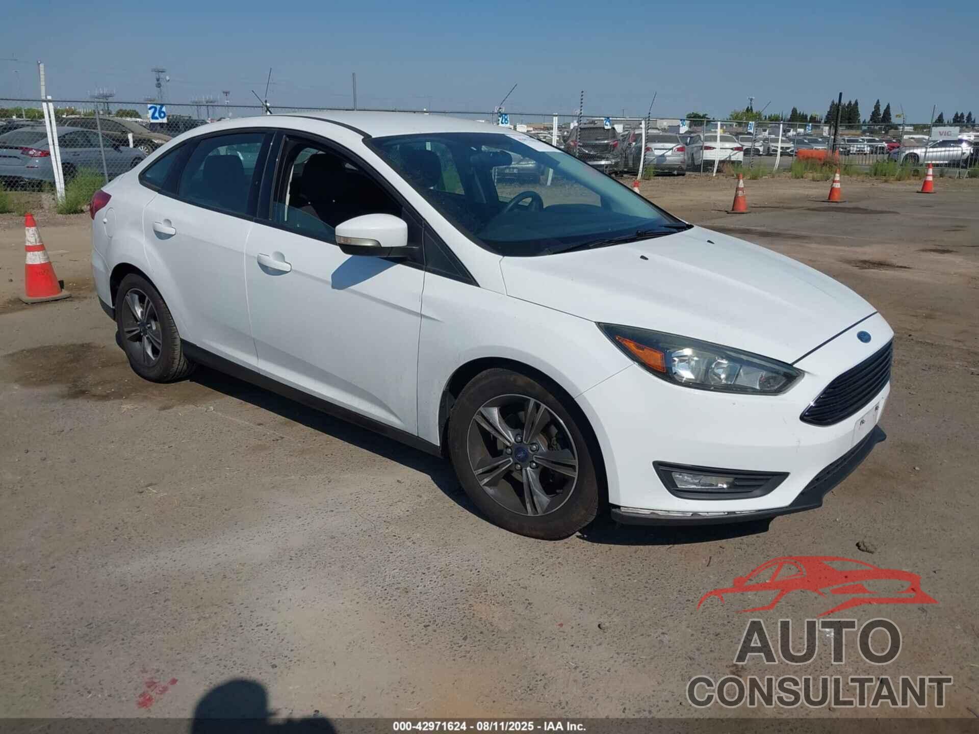 FORD FOCUS 2016 - 1FADP3FE0GL293270