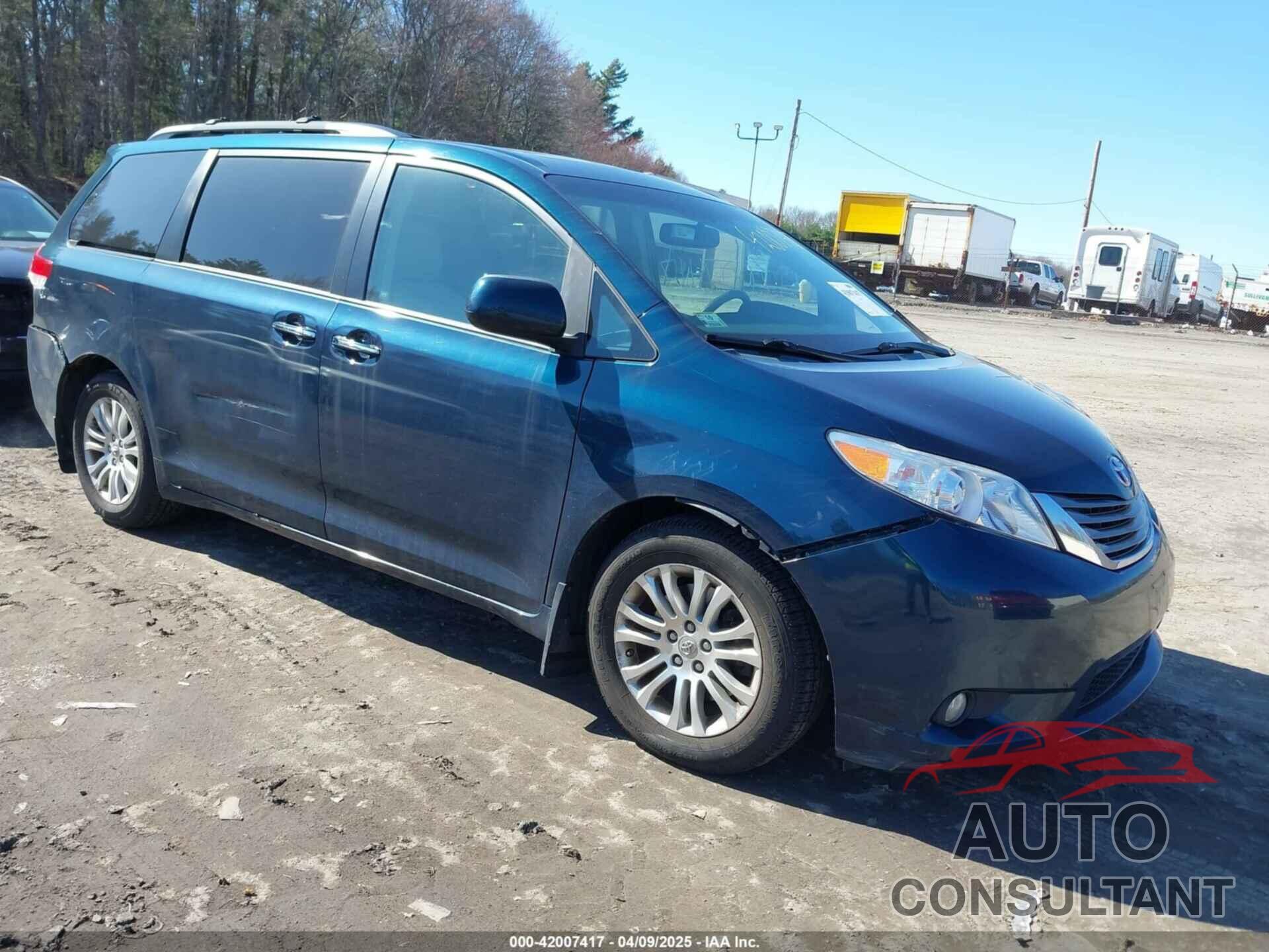 TOYOTA SIENNA 2011 - 5TDYK3DCXBS114882