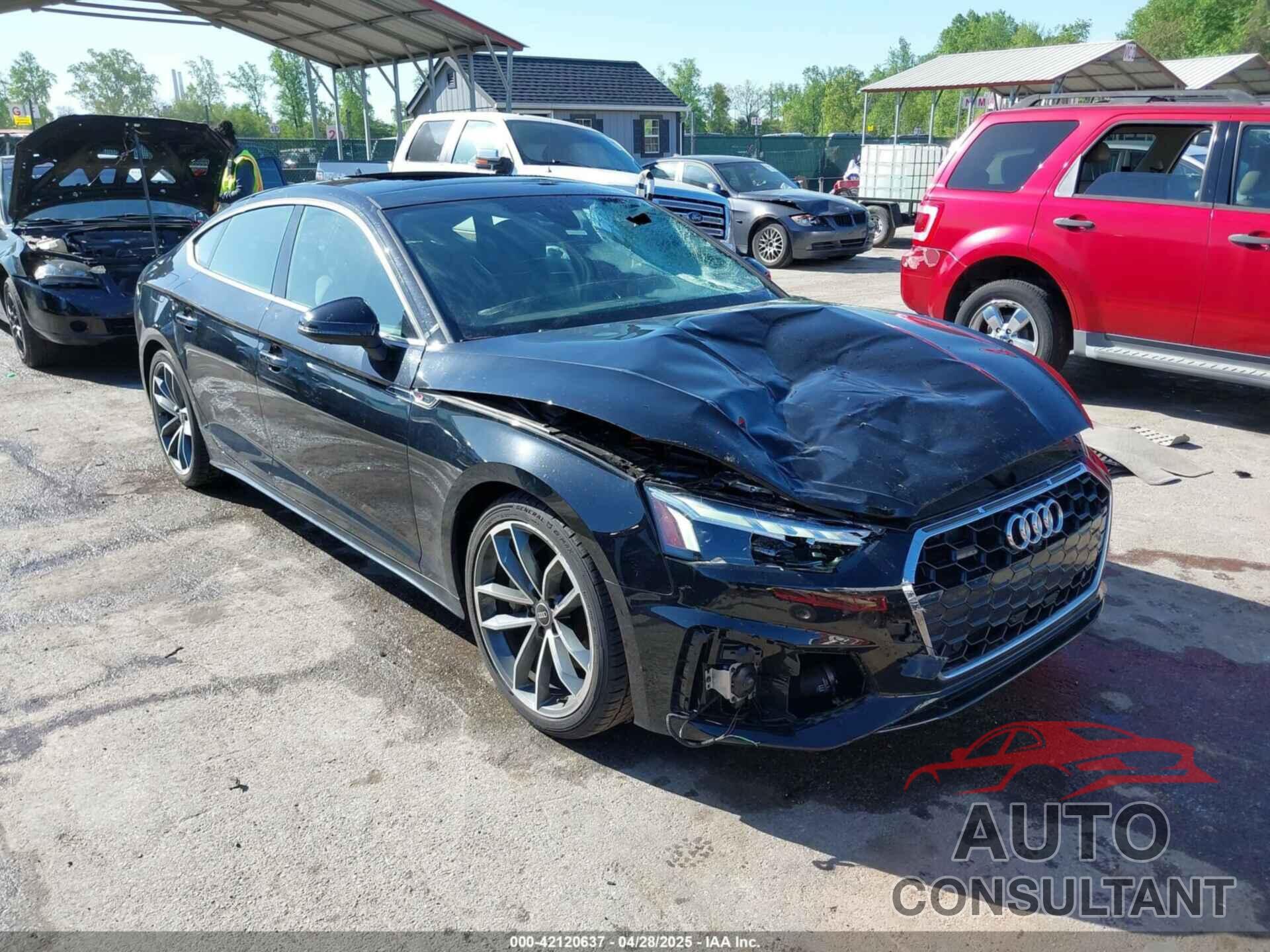 AUDI A5 SPORTBACK 2022 - WAUFACF5XNA015812