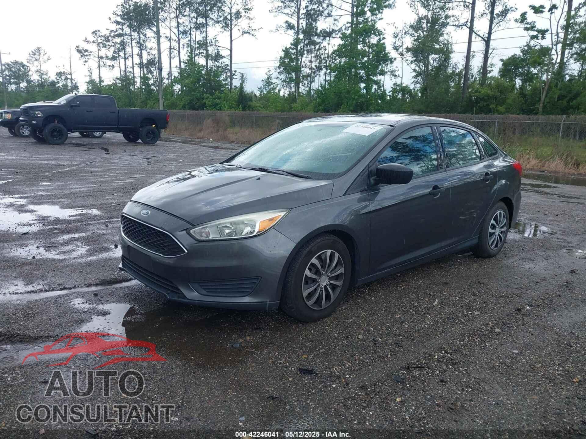 FORD FOCUS 2016 - 1FADP3E20GL335170