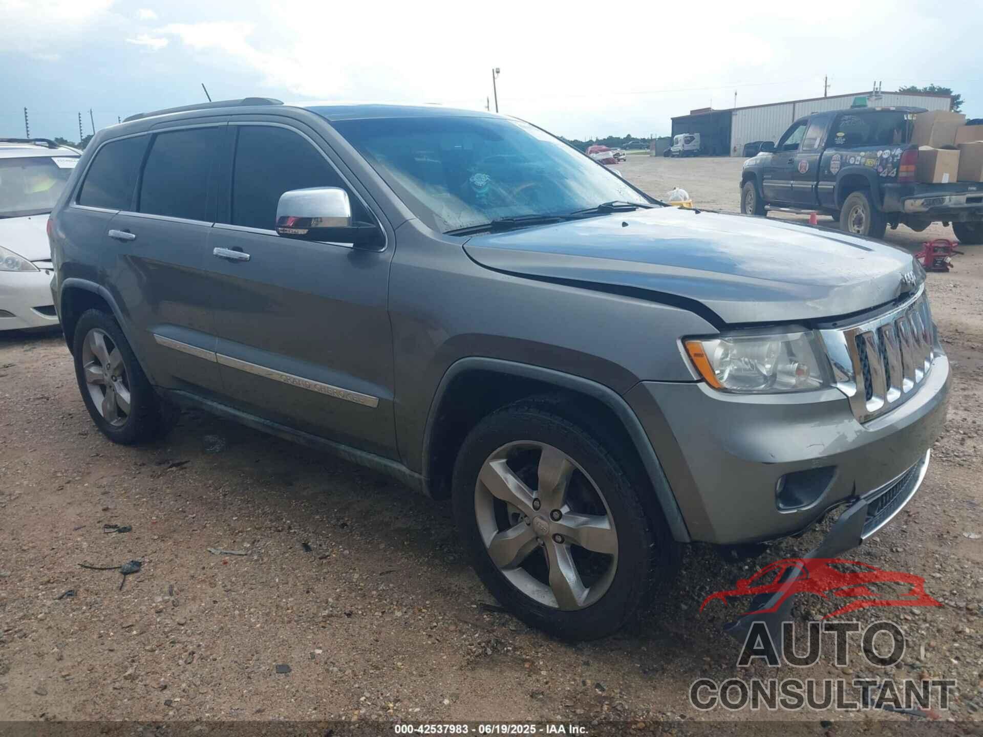 JEEP GRAND CHEROKEE 2011 - 1J4RS6GG0BC739582