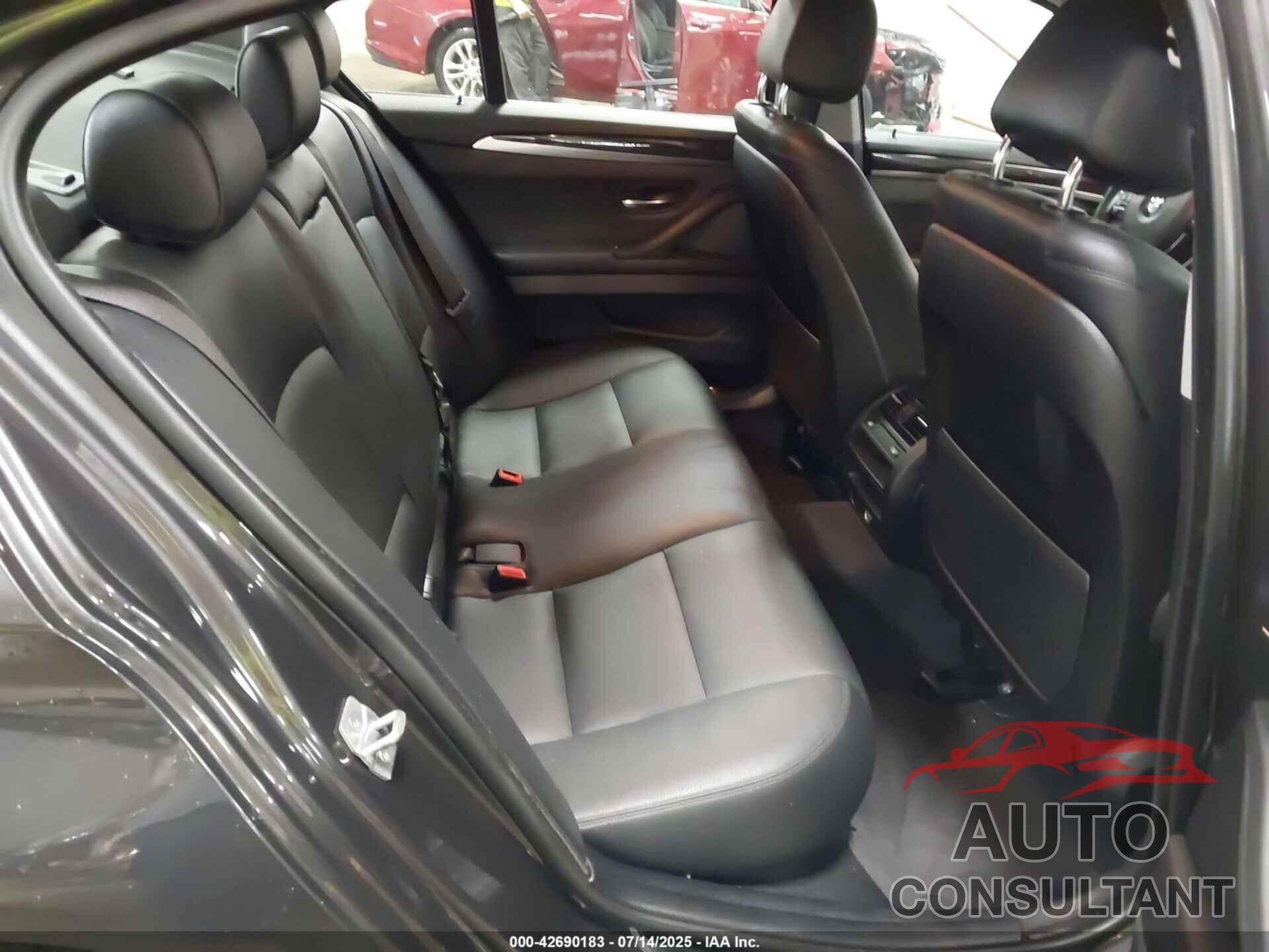 BMW 528I 2016 - WBA5A7C57GG147949