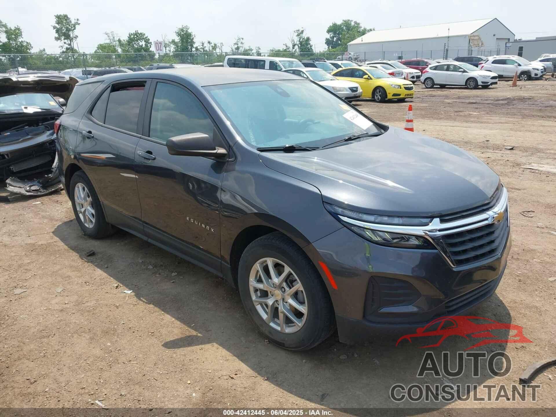 CHEVROLET EQUINOX 2022 - 3GNAXHEV3NS215026