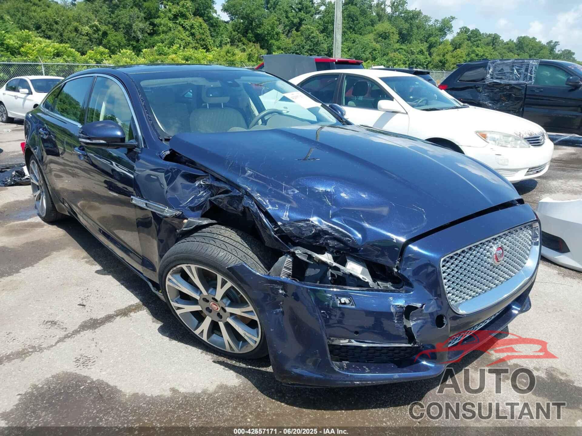 JAGUAR XJ 2016 - SAJWA2G73G8V92934