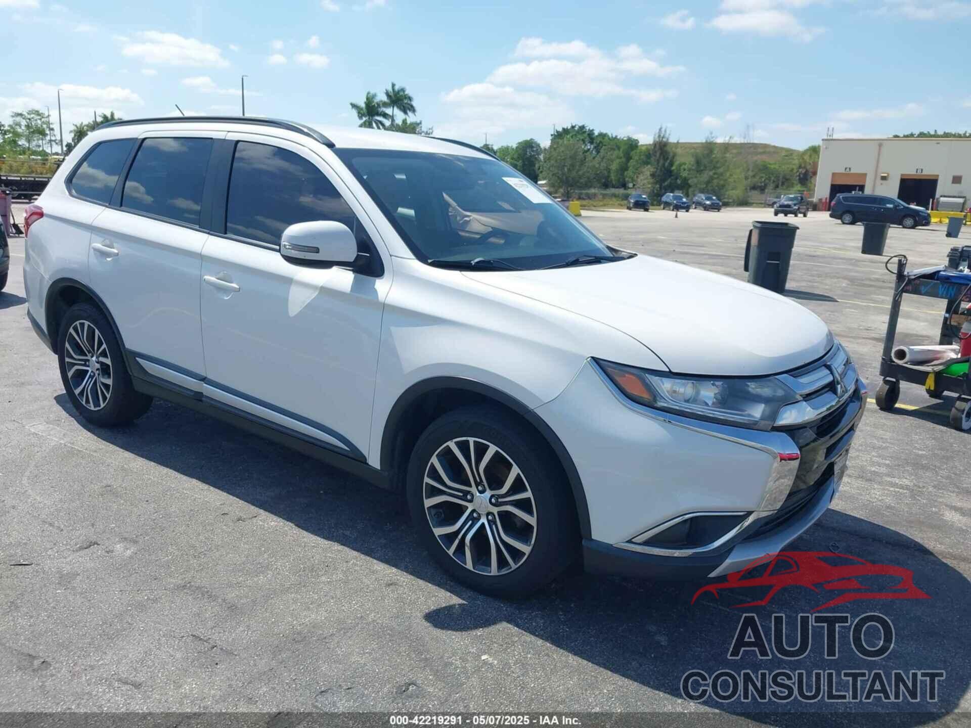MITSUBISHI OUTLANDER 2016 - JA4AZ3A33GZ021753