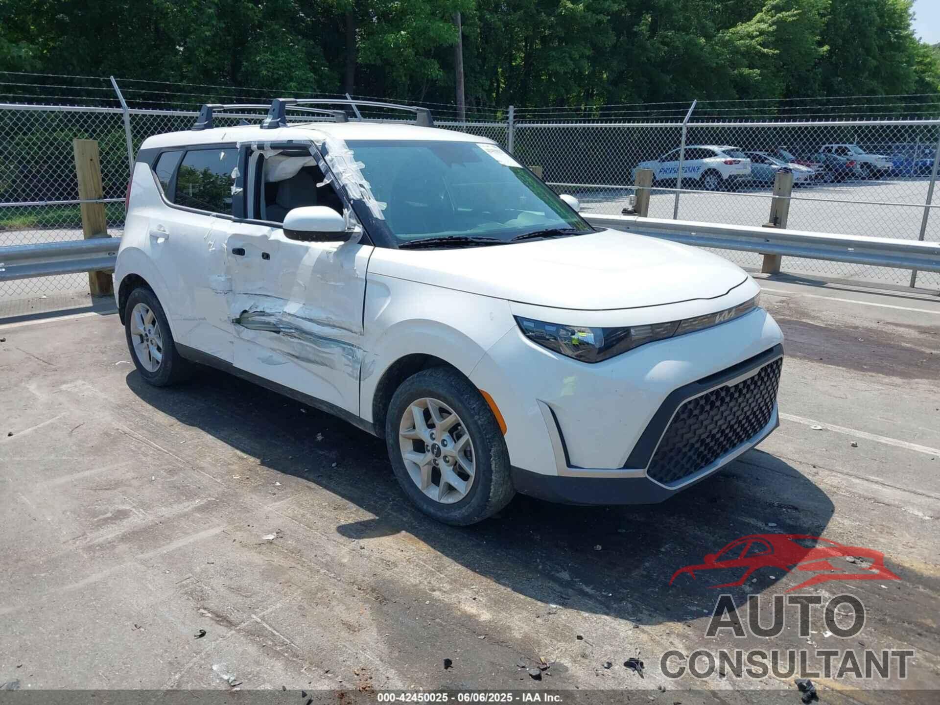 KIA SOUL 2024 - KNDJ23AU0R7225038