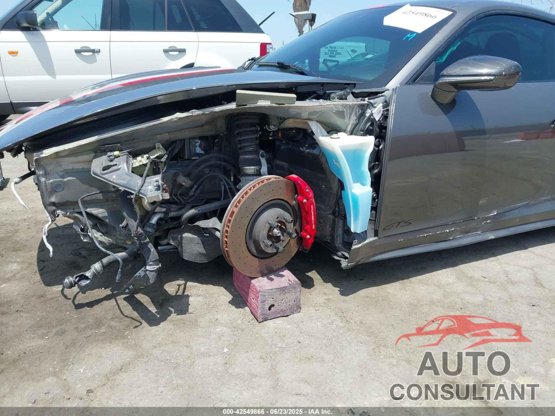 PORSCHE 911 2024 - WP0AB2A99RS221007