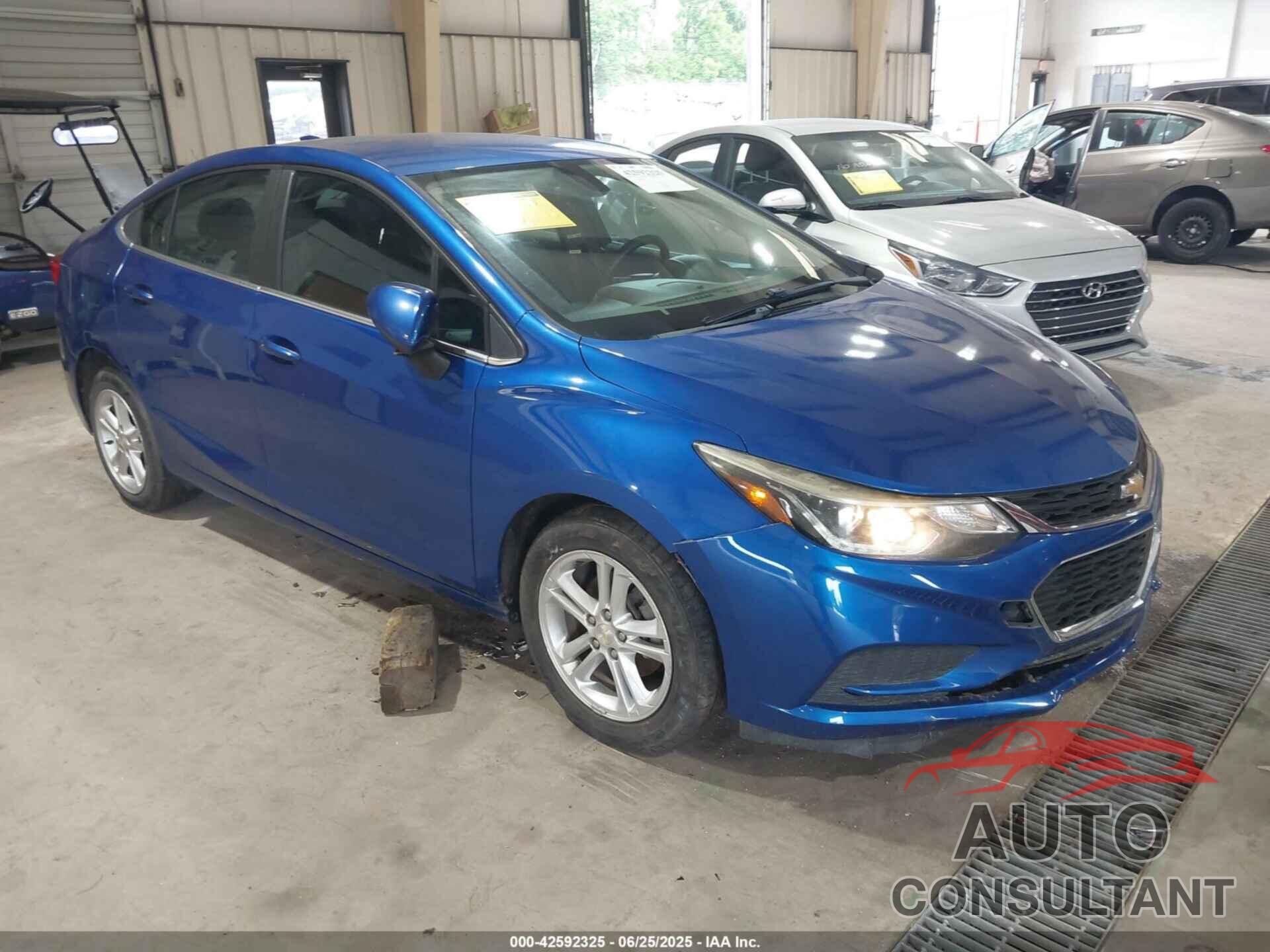 CHEVROLET CRUZE 2017 - 1G1BE5SM4H7125439
