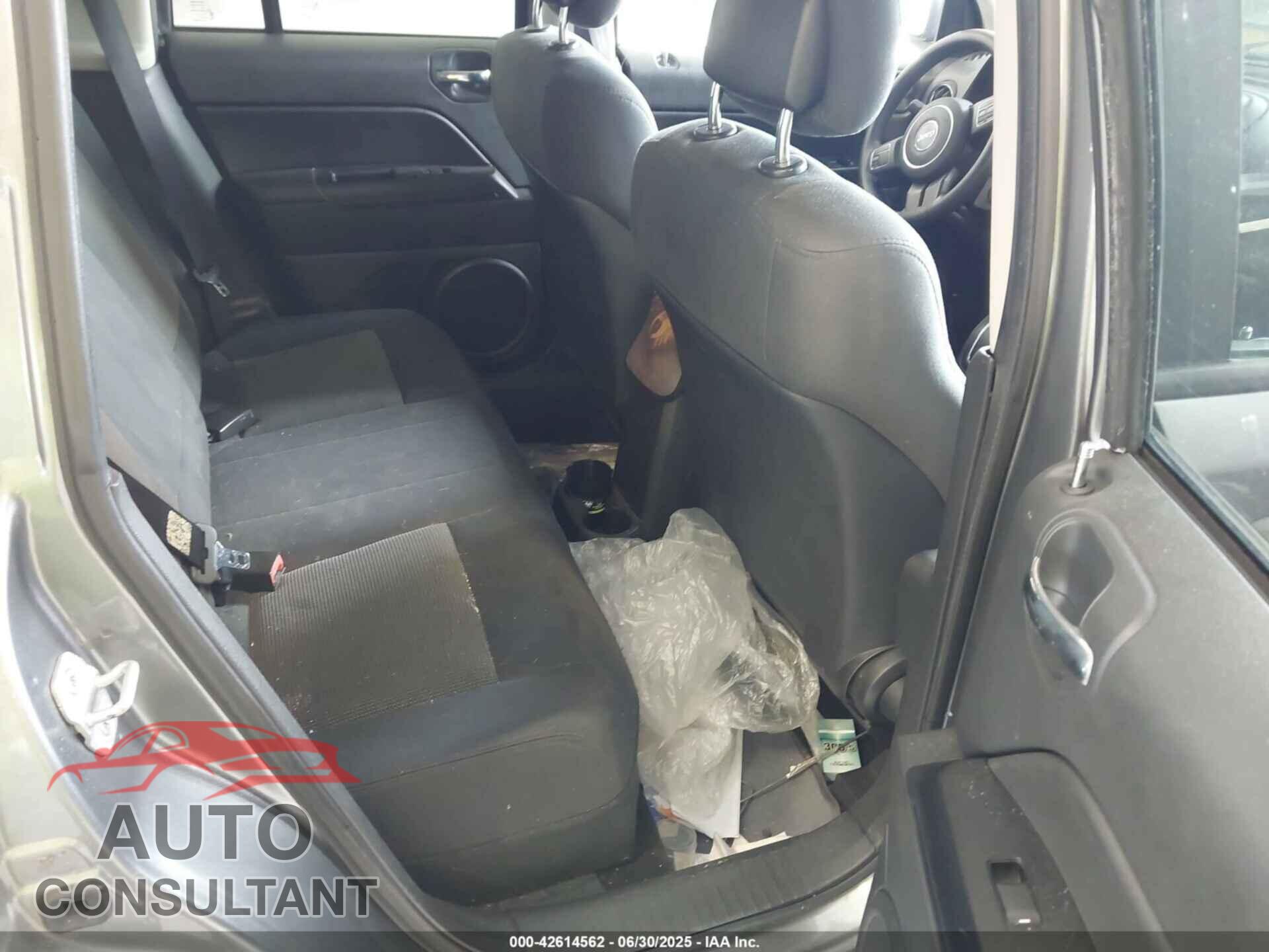 JEEP COMPASS 2012 - 1C4NJDBB6CD675793