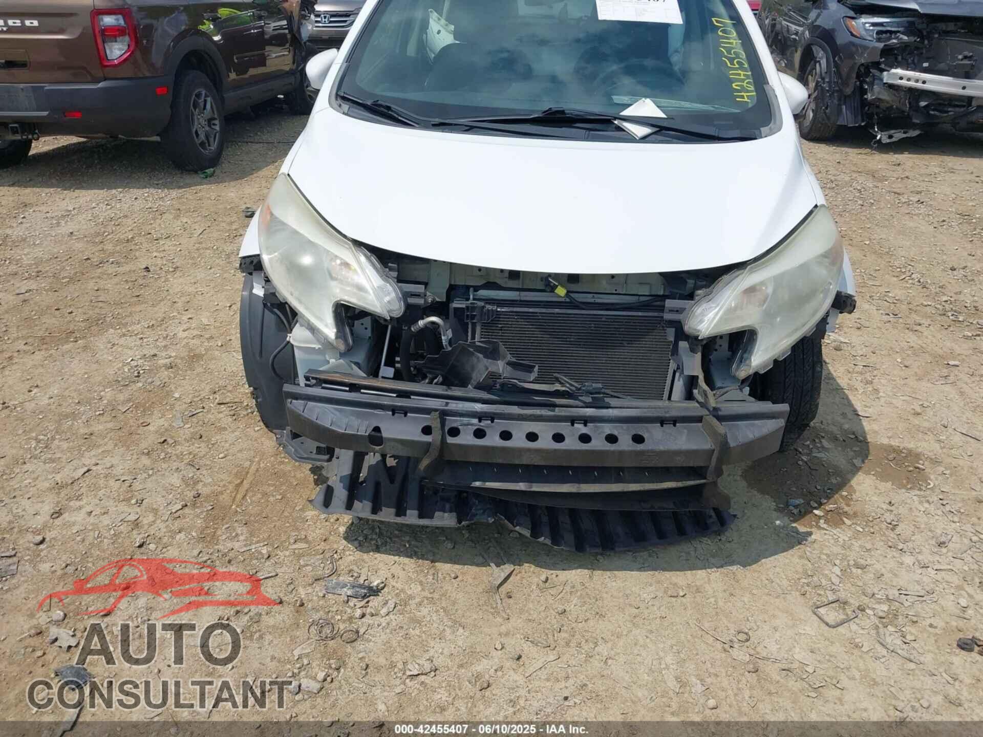 NISSAN VERSA NOTE 2015 - 3N1CE2CP2FL410347