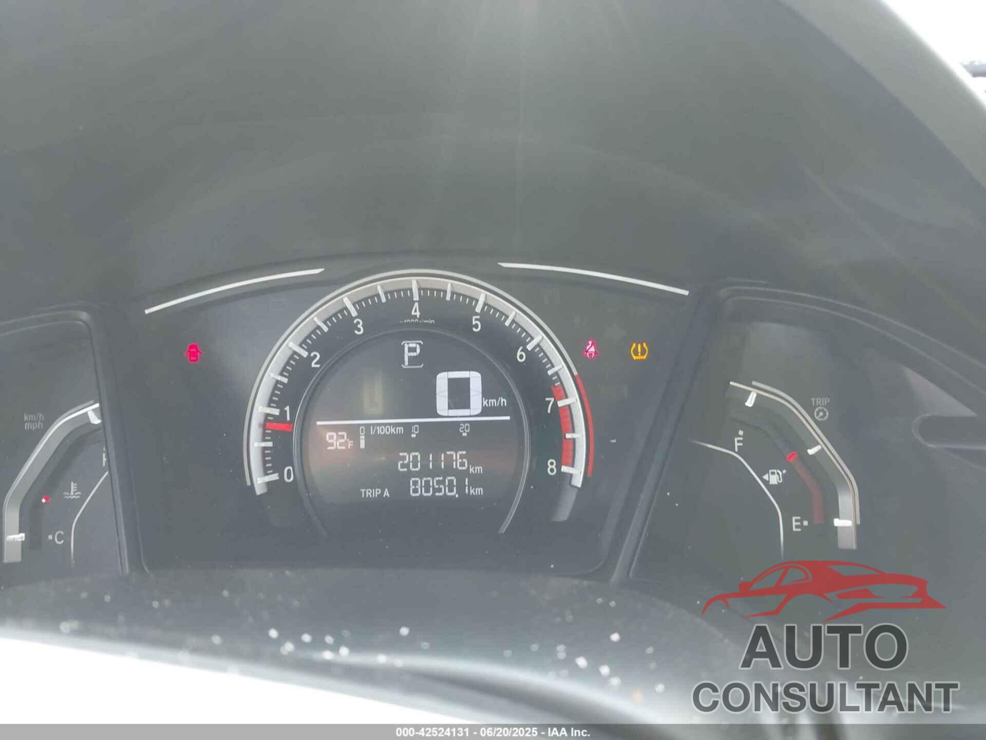 HONDA CIVIC 2017 - 2HGFC4B01HH304596
