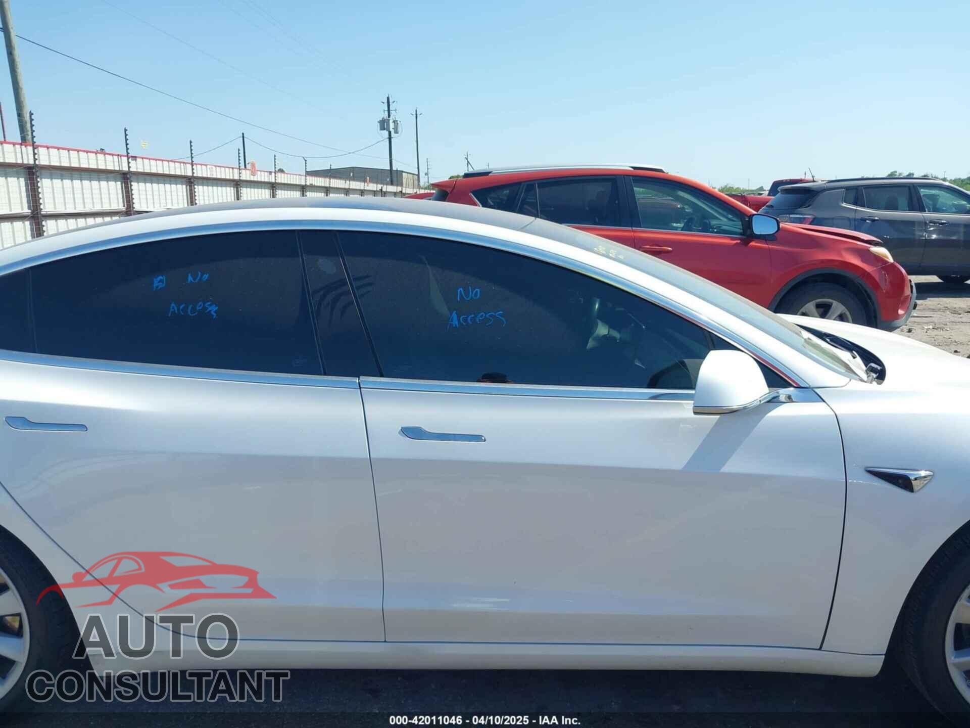 TESLA MODEL 3 2018 - 5YJ3E1EA7JF108754