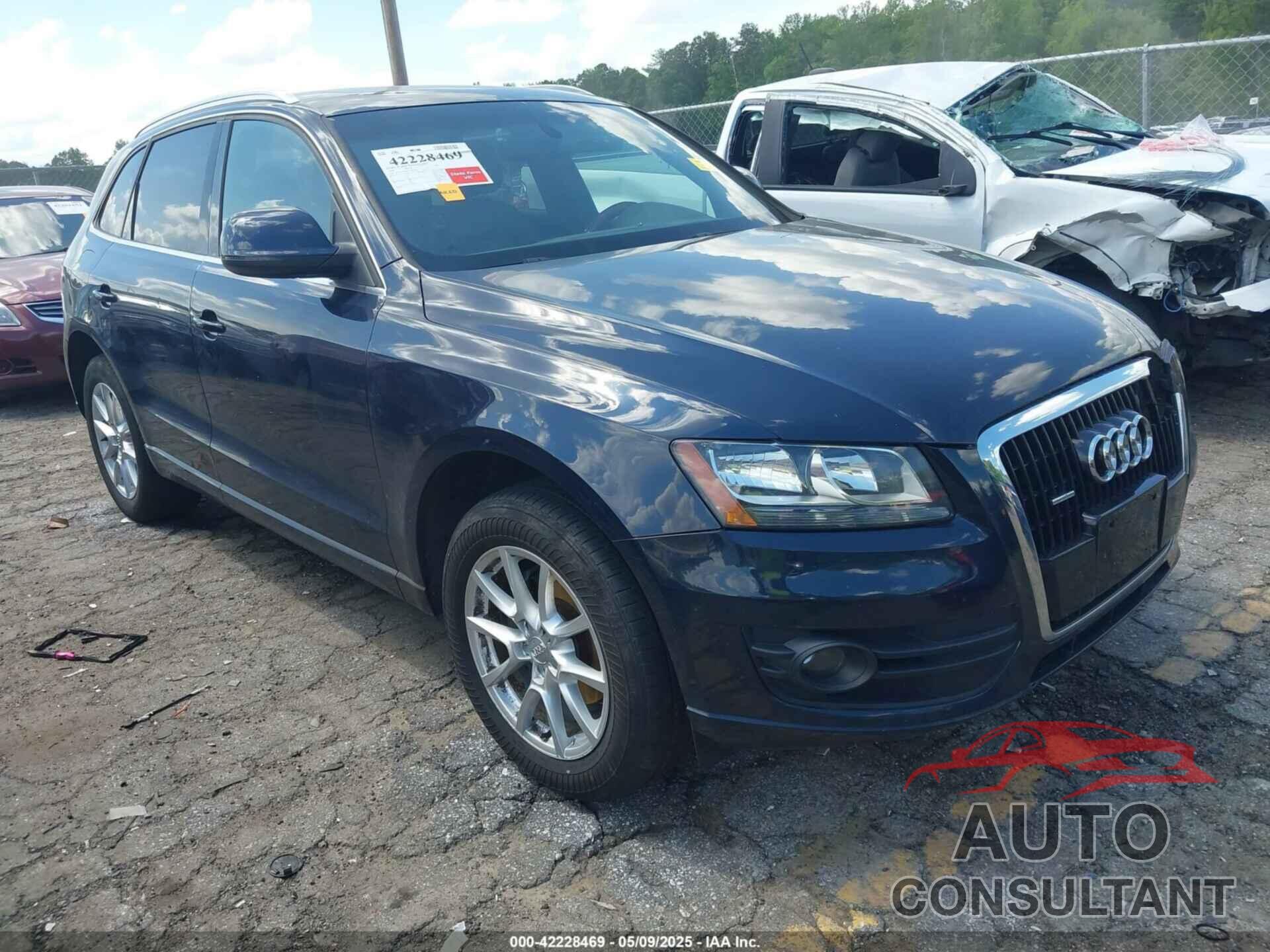 AUDI Q5 2010 - WA1CKAFP8AA112939