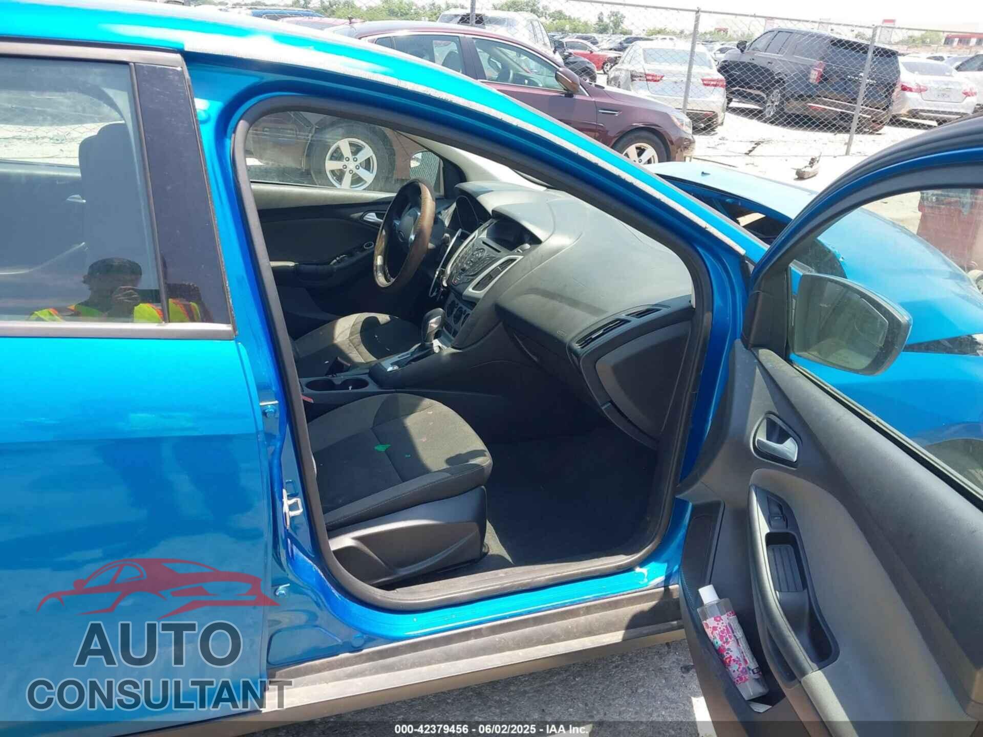 FORD FOCUS 2012 - 1FAHP3F21CL460141