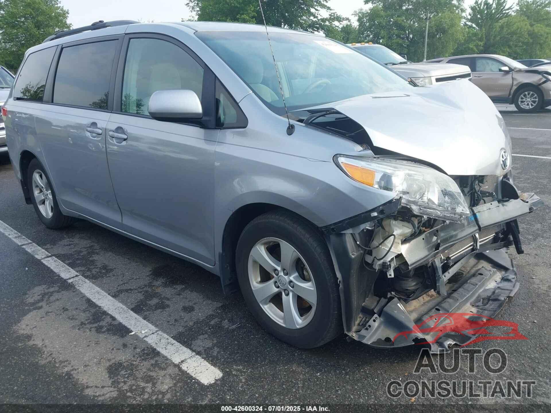 TOYOTA SIENNA 2014 - 5TDKK3DC7ES454114