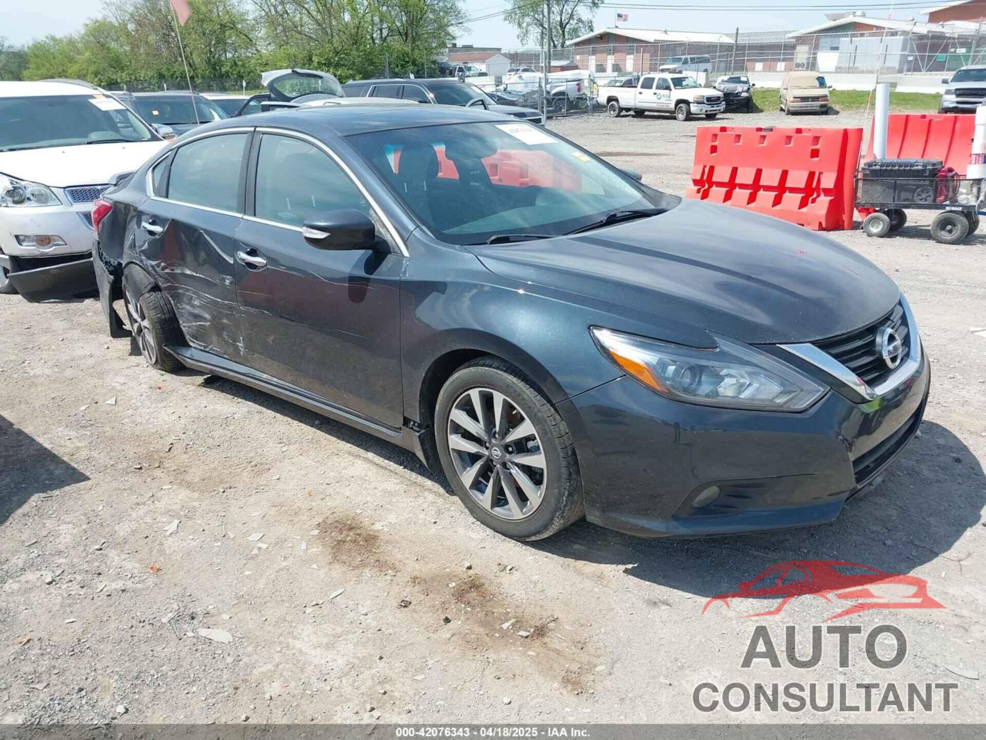 NISSAN ALTIMA 2017 - 1N4AL3AP5HC222638