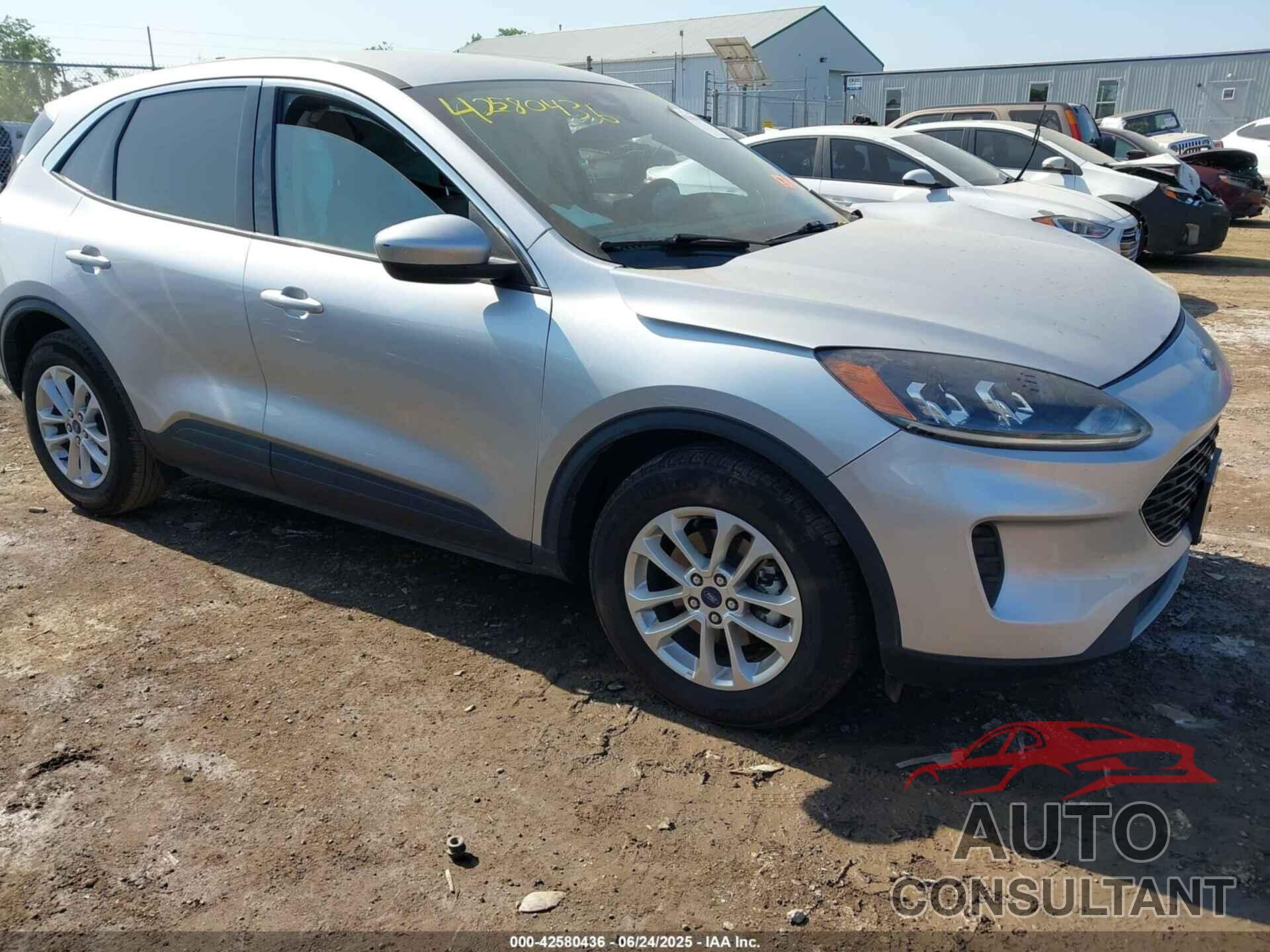 FORD ESCAPE 2020 - 1FMCU0G62LUB83132