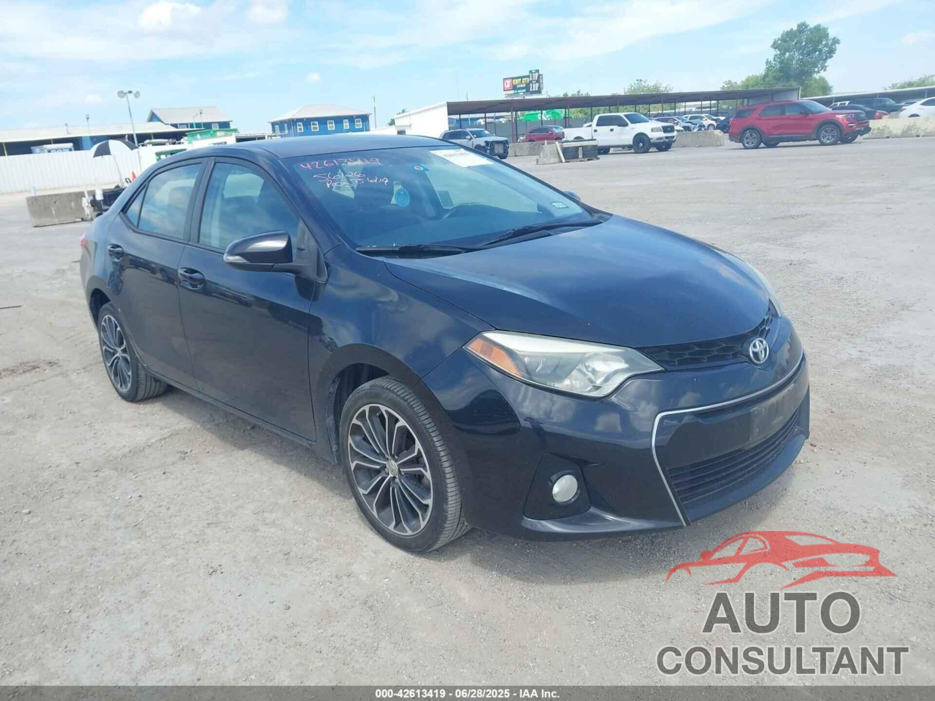 TOYOTA COROLLA 2015 - 5YFBURHE5FP298657