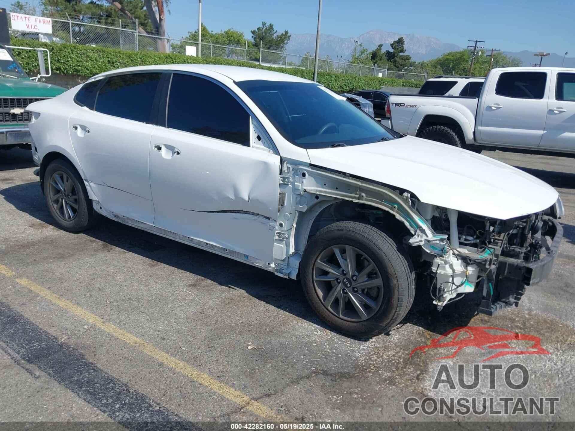 KIA OPTIMA 2019 - 5XXGT4L36KG313302