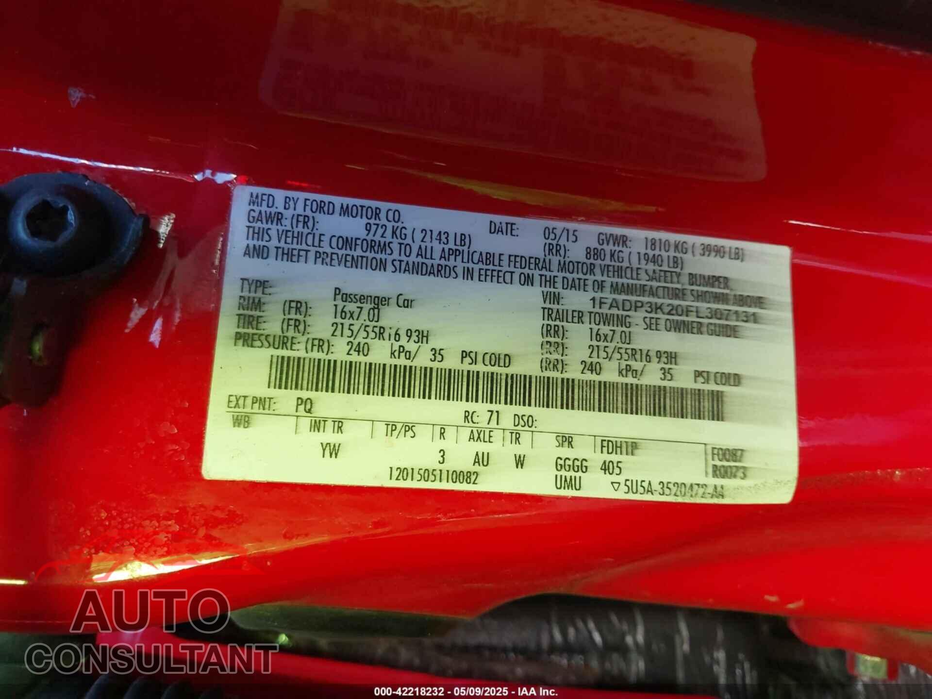 FORD FOCUS 2015 - 1FADP3K20FL307131