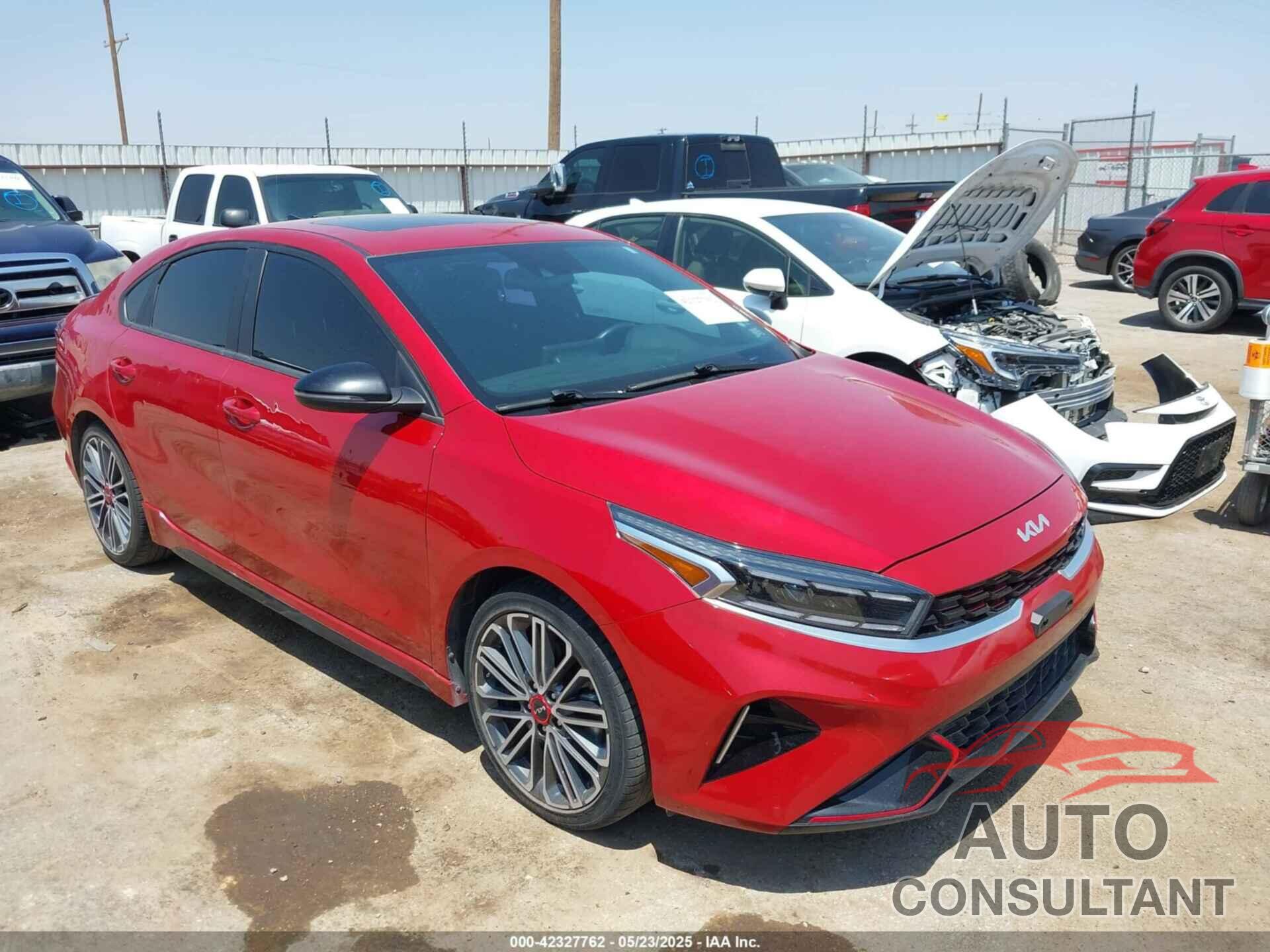 KIA FORTE 2023 - 3KPF44AC4PE531458