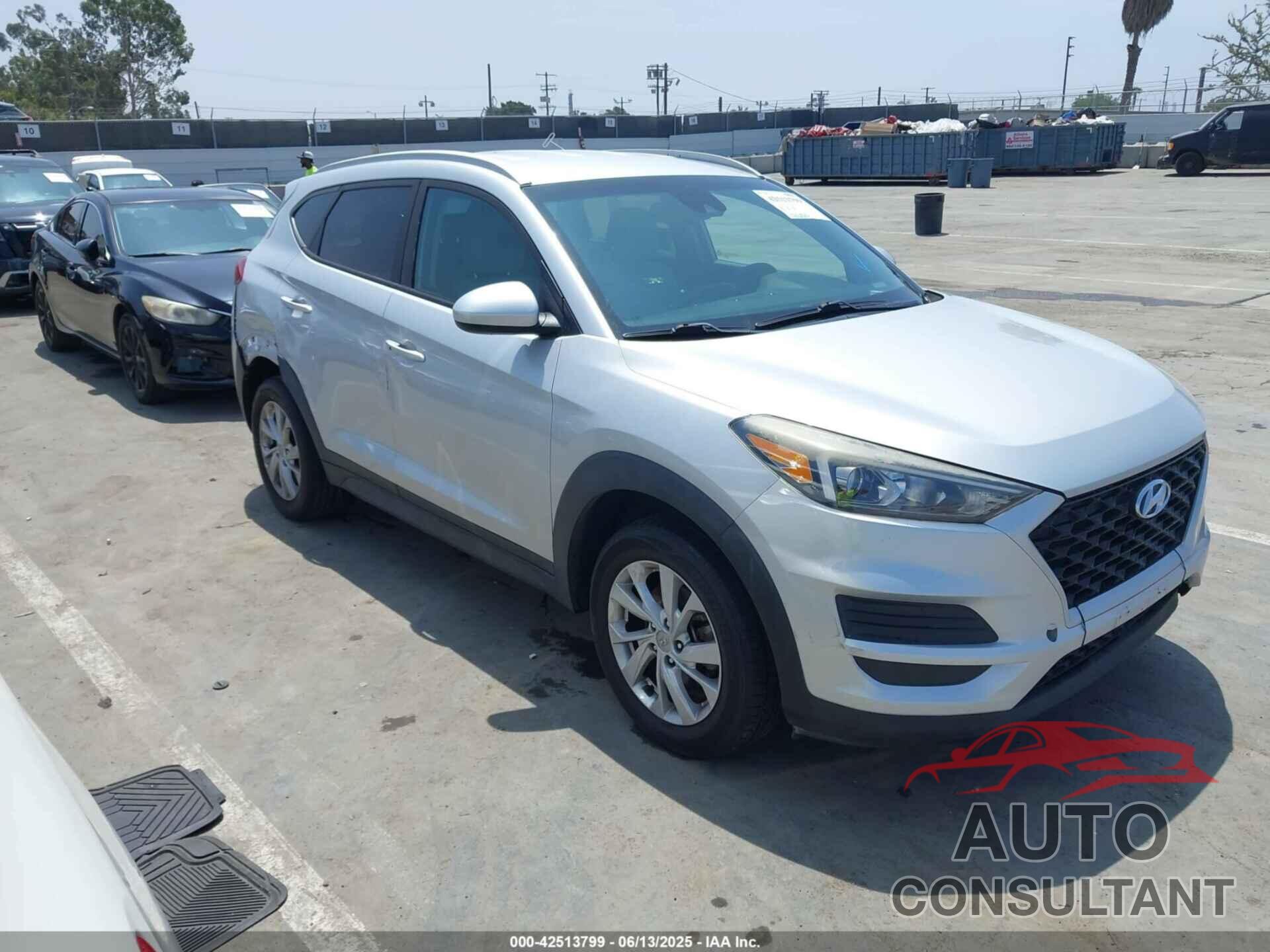 HYUNDAI TUCSON 2019 - KM8J33A44KU850106