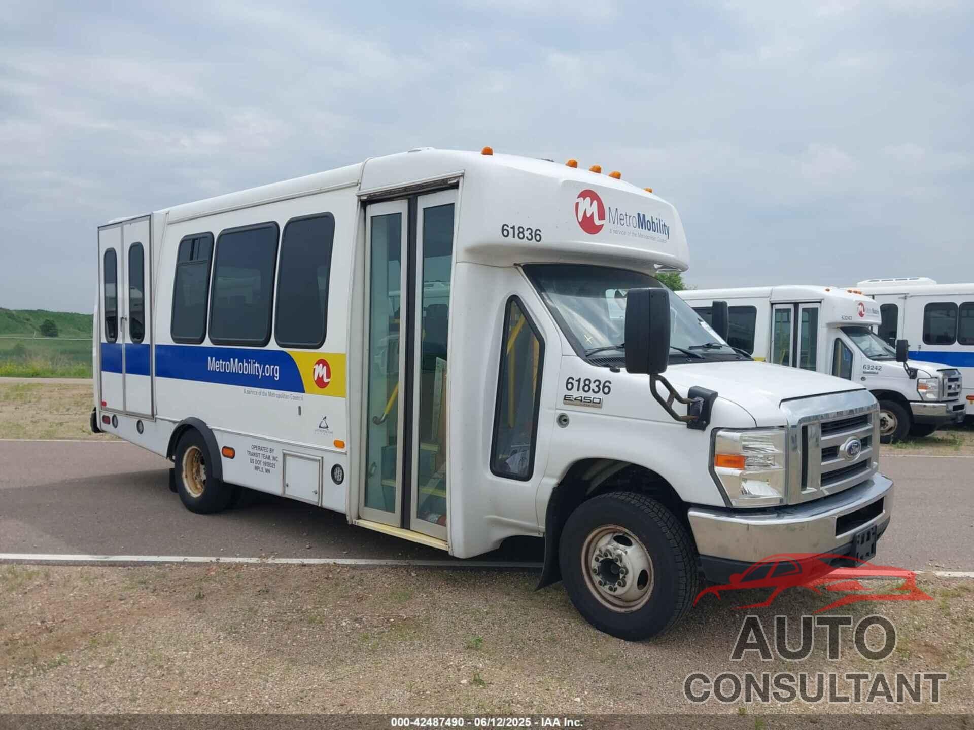 FORD E-450 CUTAWAY 2019 - 1FDFE4FS2KDC56157