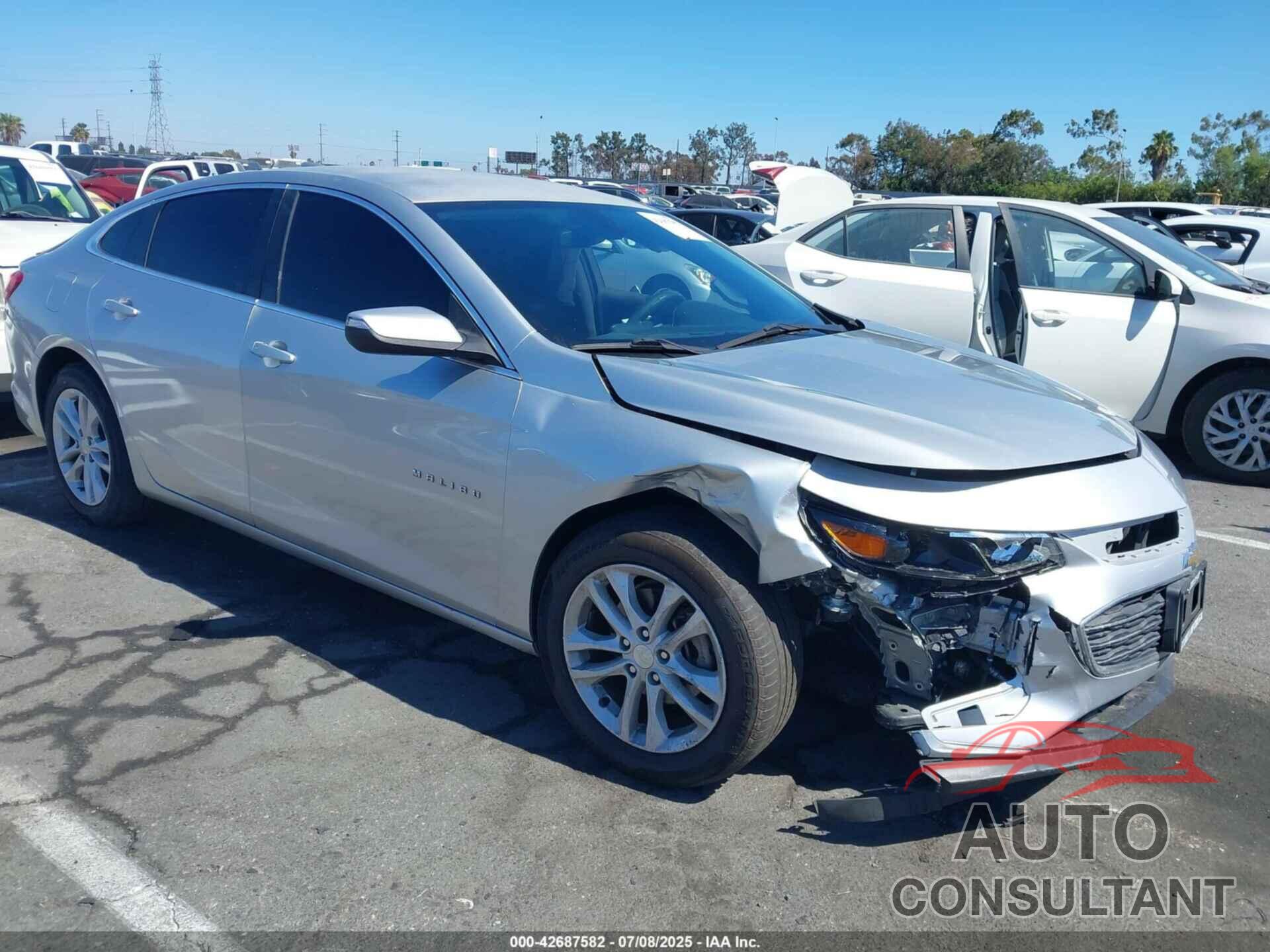 CHEVROLET MALIBU 2016 - 1G1ZE5ST3GF359971