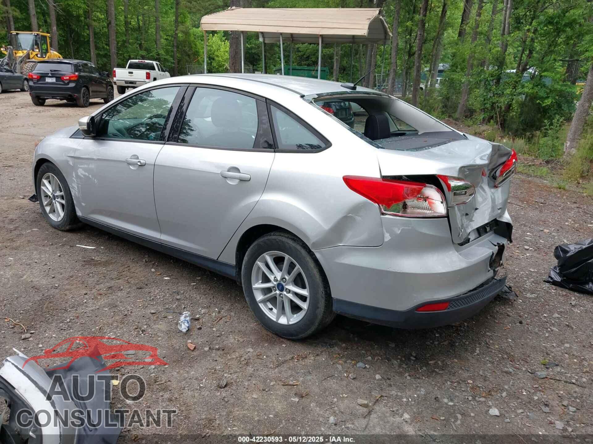FORD FOCUS 2017 - 1FADP3F2XHL320174