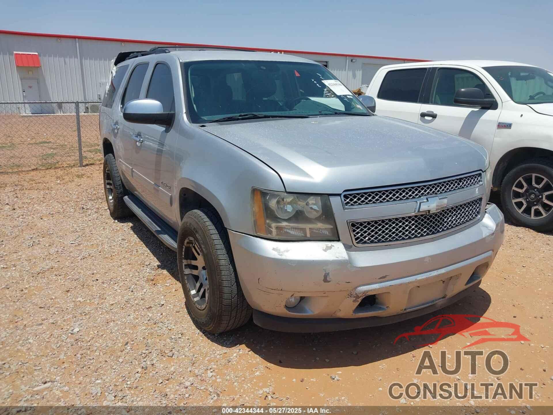 CHEVROLET TAHOE 2014 - 1GNSCBE00ER108939
