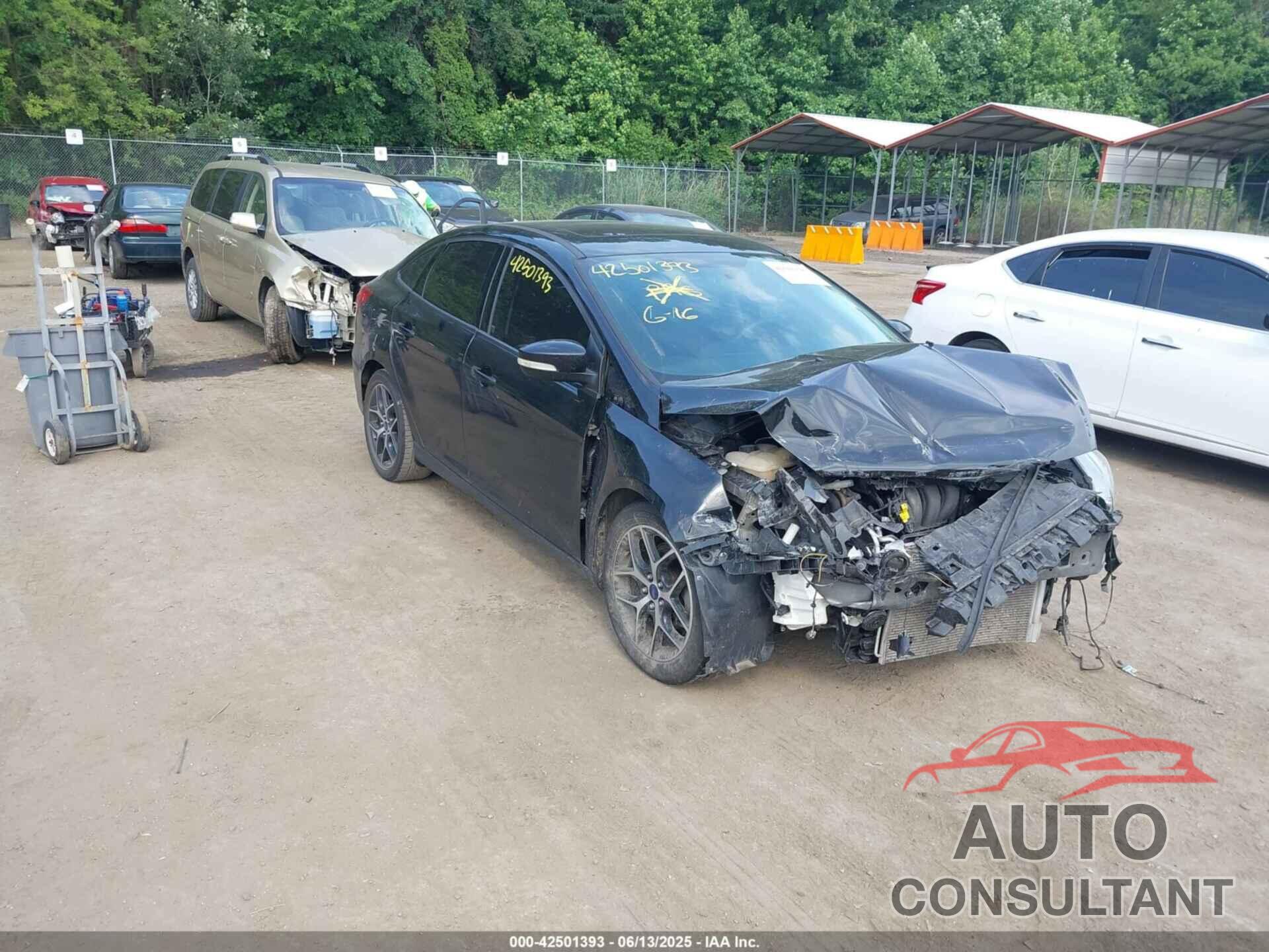 FORD FOCUS 2017 - 1FADP3H28HL289729
